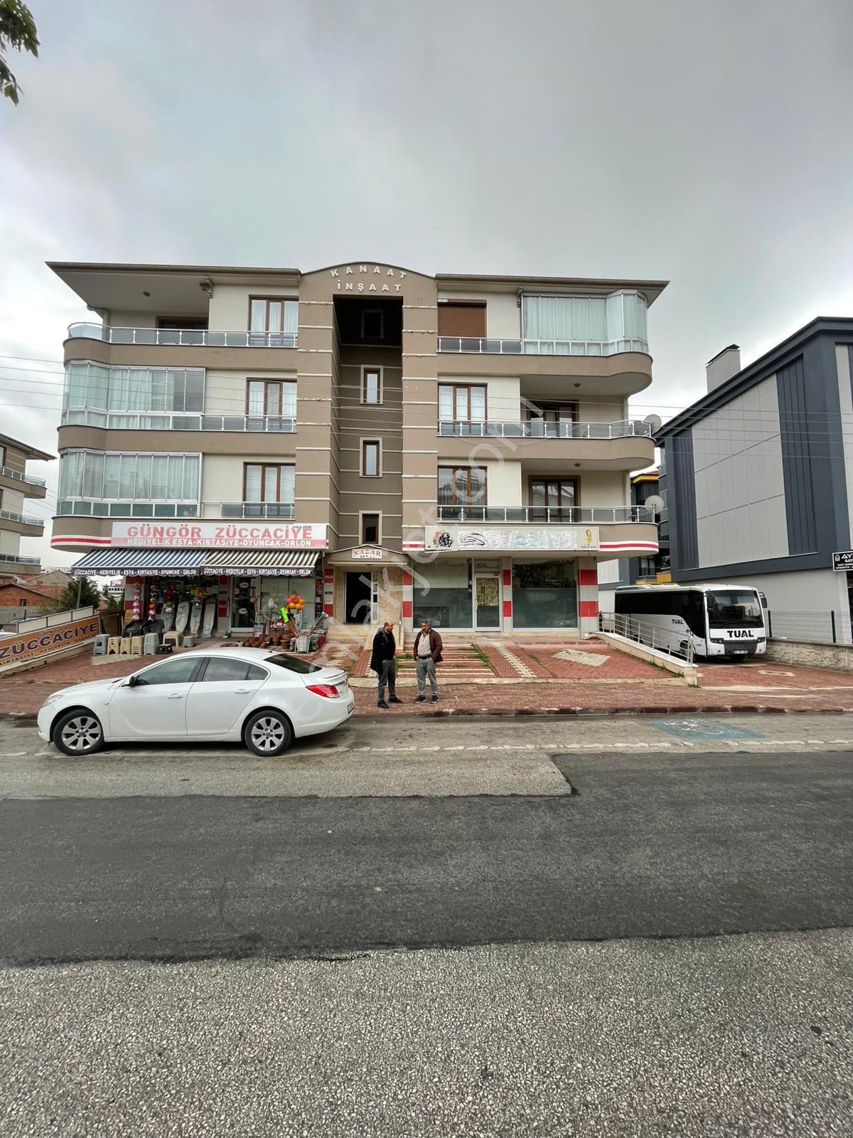 Konya Nın Yeni Gözdesi Hocacihan Da Geniş Bakımlı 3+1 Daire 170 M2 - Görsel 2