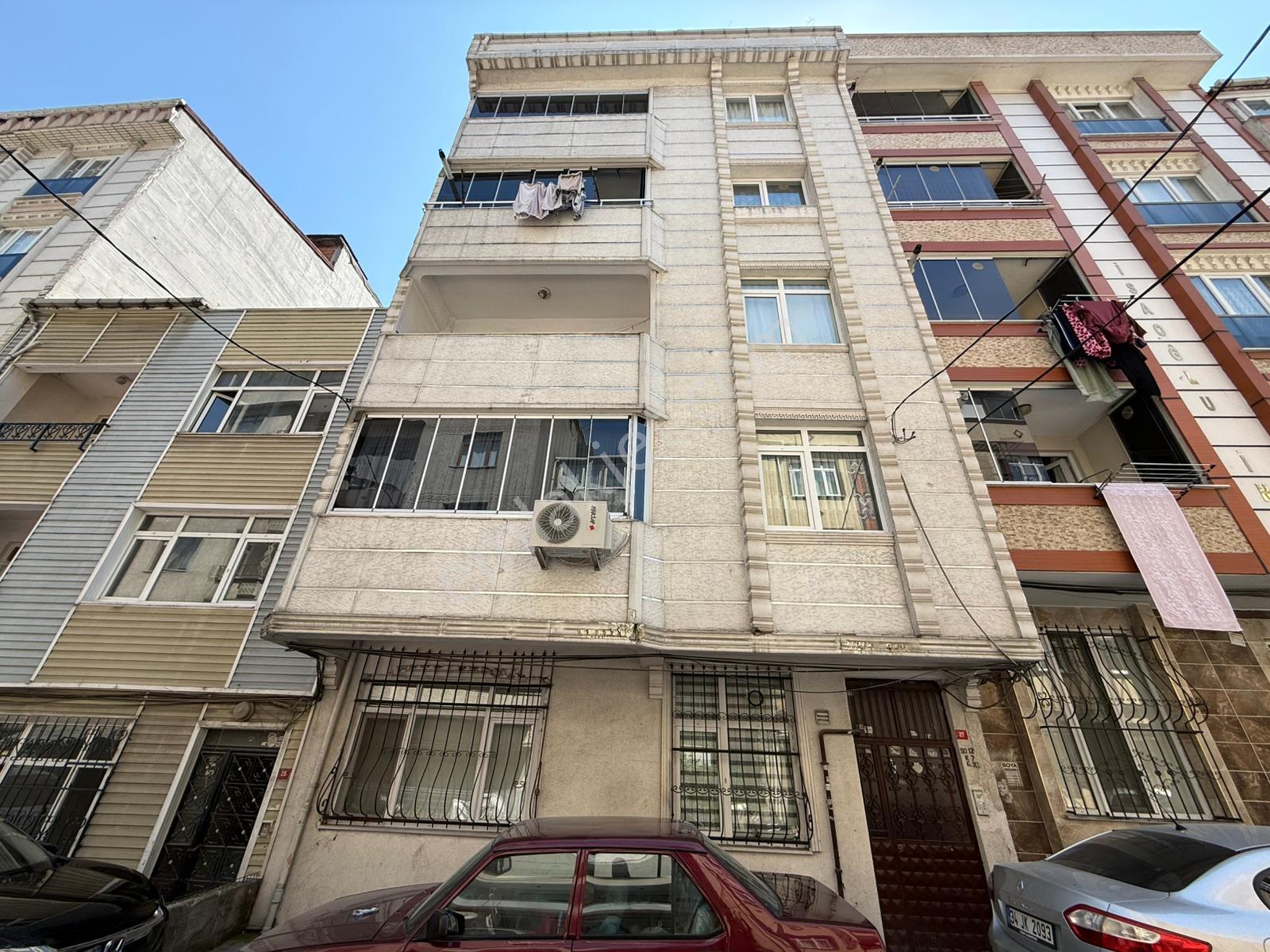 Saadetdere Mah'de 3+1 İskanlı Çift Balkonlu Arakat Temiz Daire !