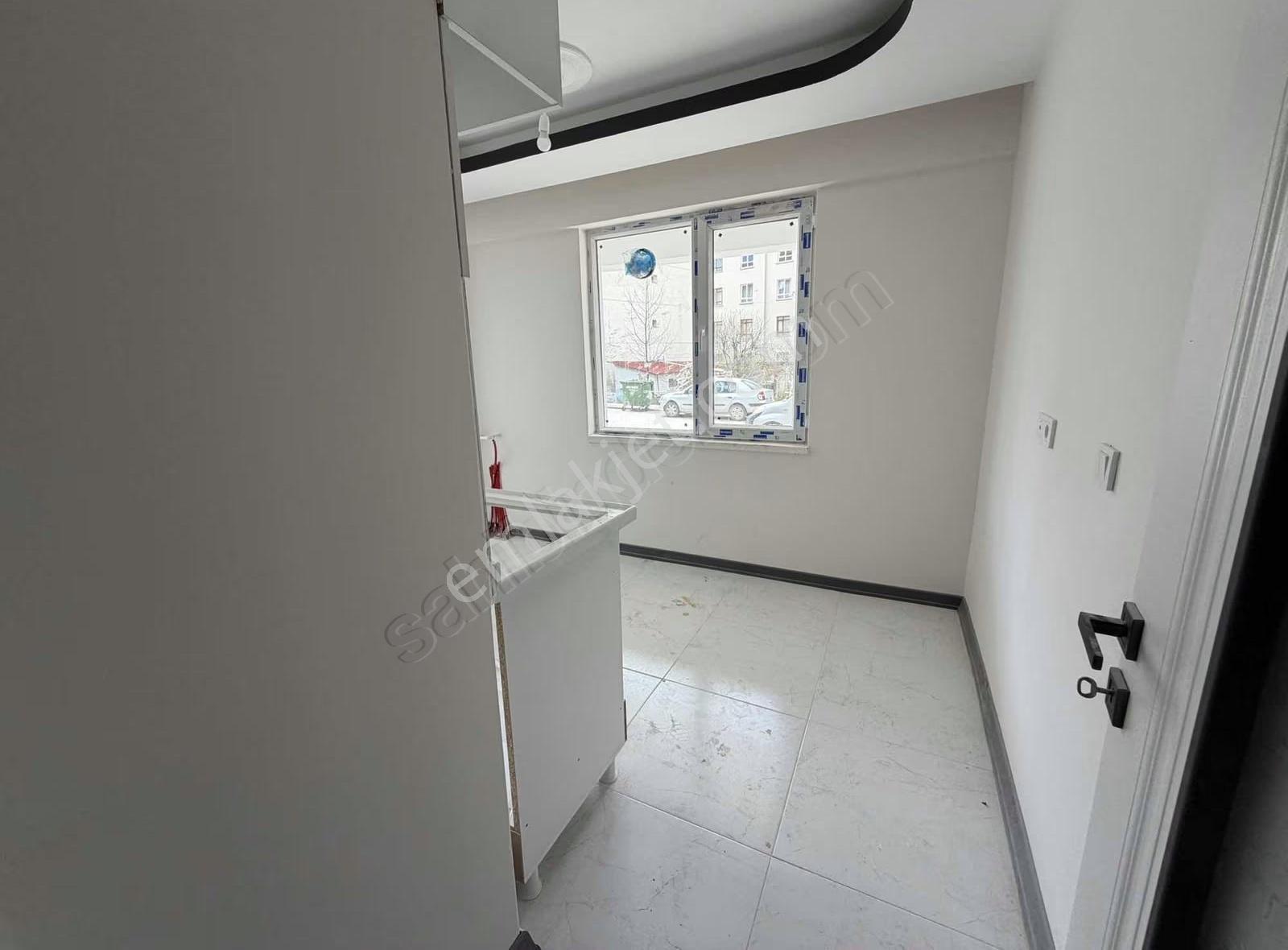 Okula 40 Adım Mesafede Satılık 2+1 Yüksek Giriş - Görsel 20