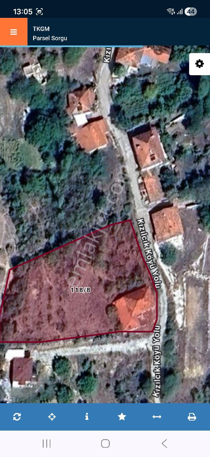Isparta Gönen Kızılcık Köyünde İçinde Müstakil Evi Olan 2550 M2