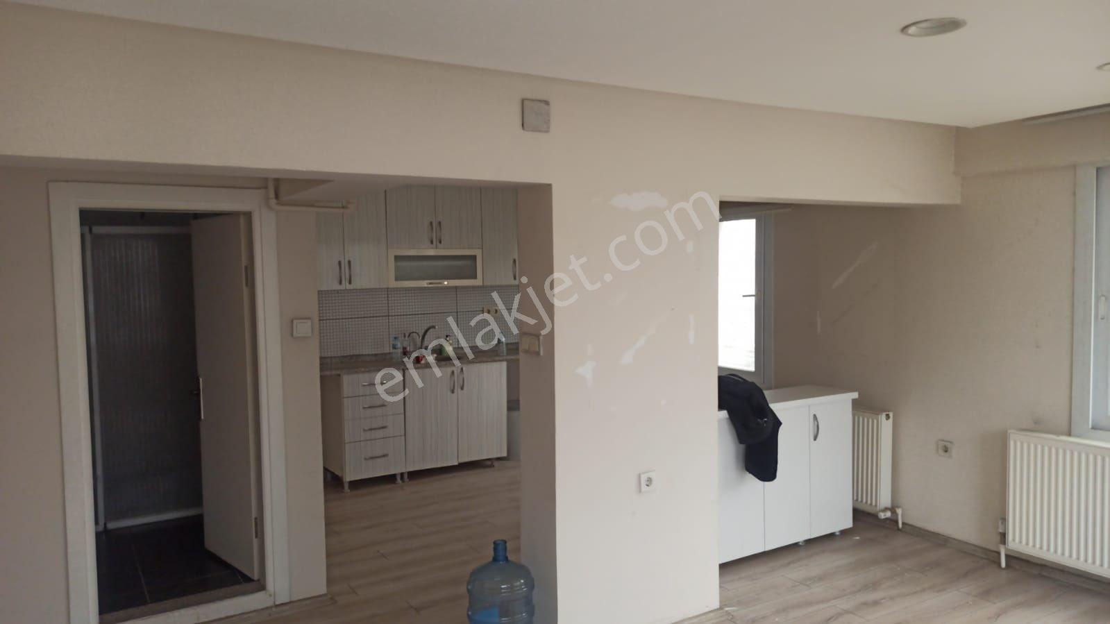 Sahibinden Bayraklı Manavkuyu Cadde Üzeri Ofis - Görsel 25