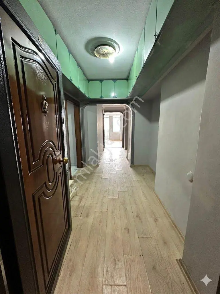 Aktif'ten İstiklal Cad. Cepheli Çarşı Merkez'de Kiralık Ofis - Görsel 3