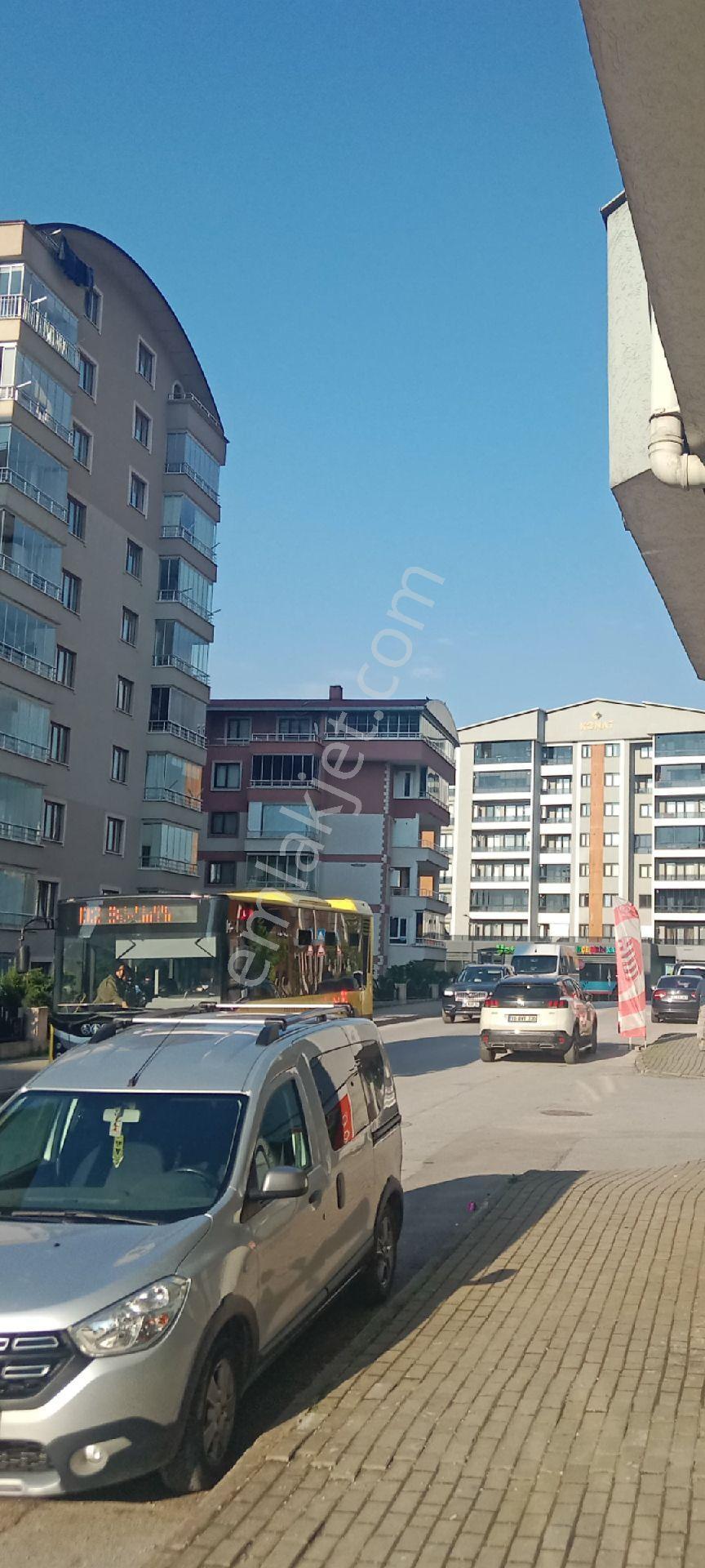 My Ekipden75. Yılda Cadde Cephe Kiralık Dükkan - Görsel 3