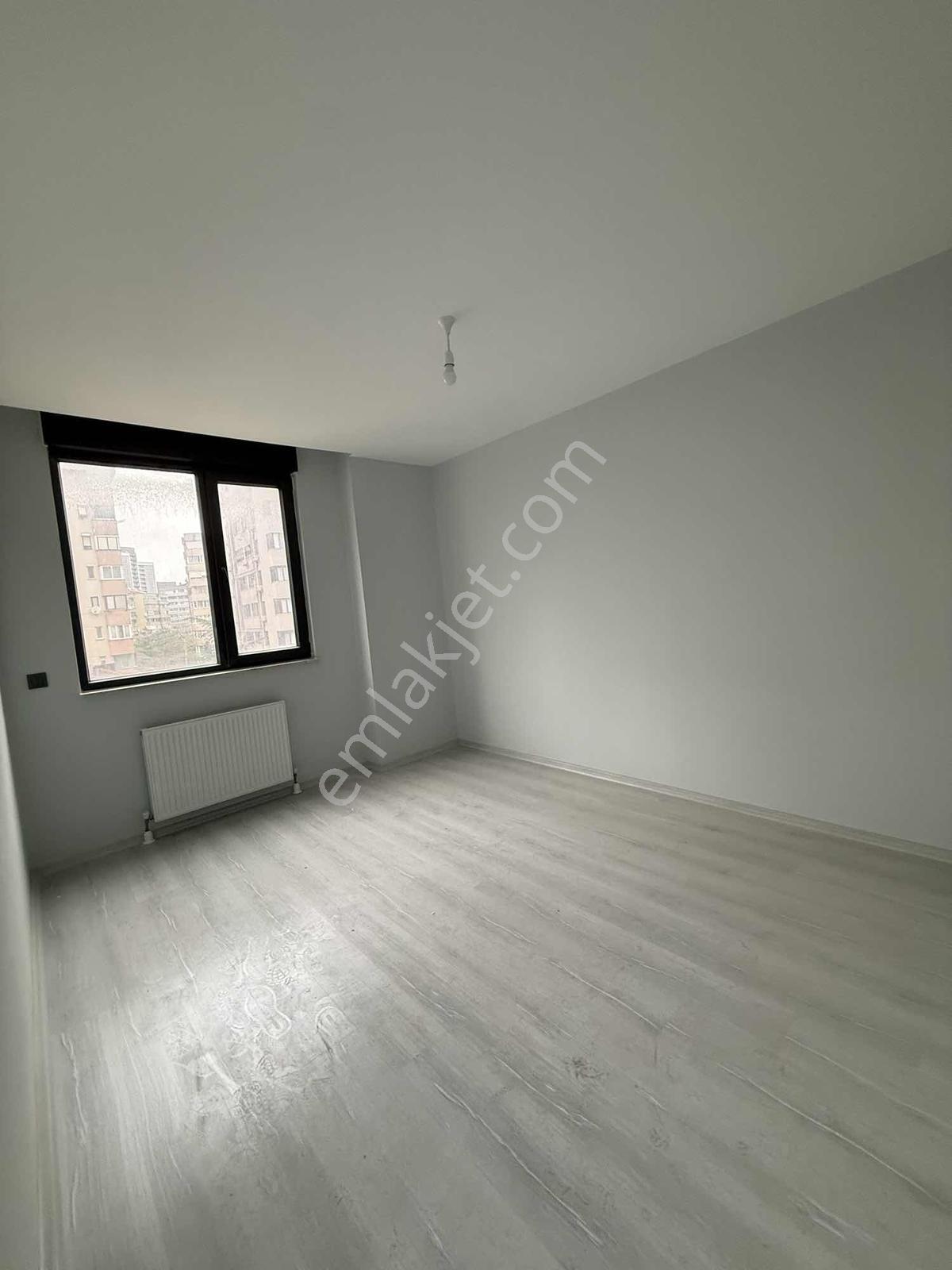 Merdivenköyde Aileler İçin Kusursuz Konumda, Ferah 3+1 Daire - Görsel 20