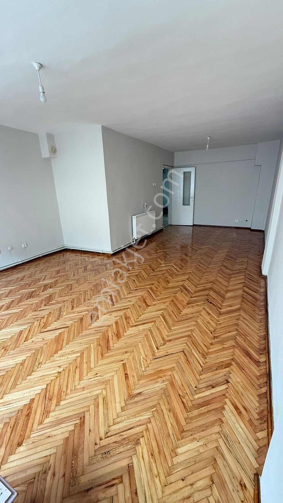 Reşadiye Mahallesinde 2+1 110m² Satılık Daire Fırsatı - Görsel 12