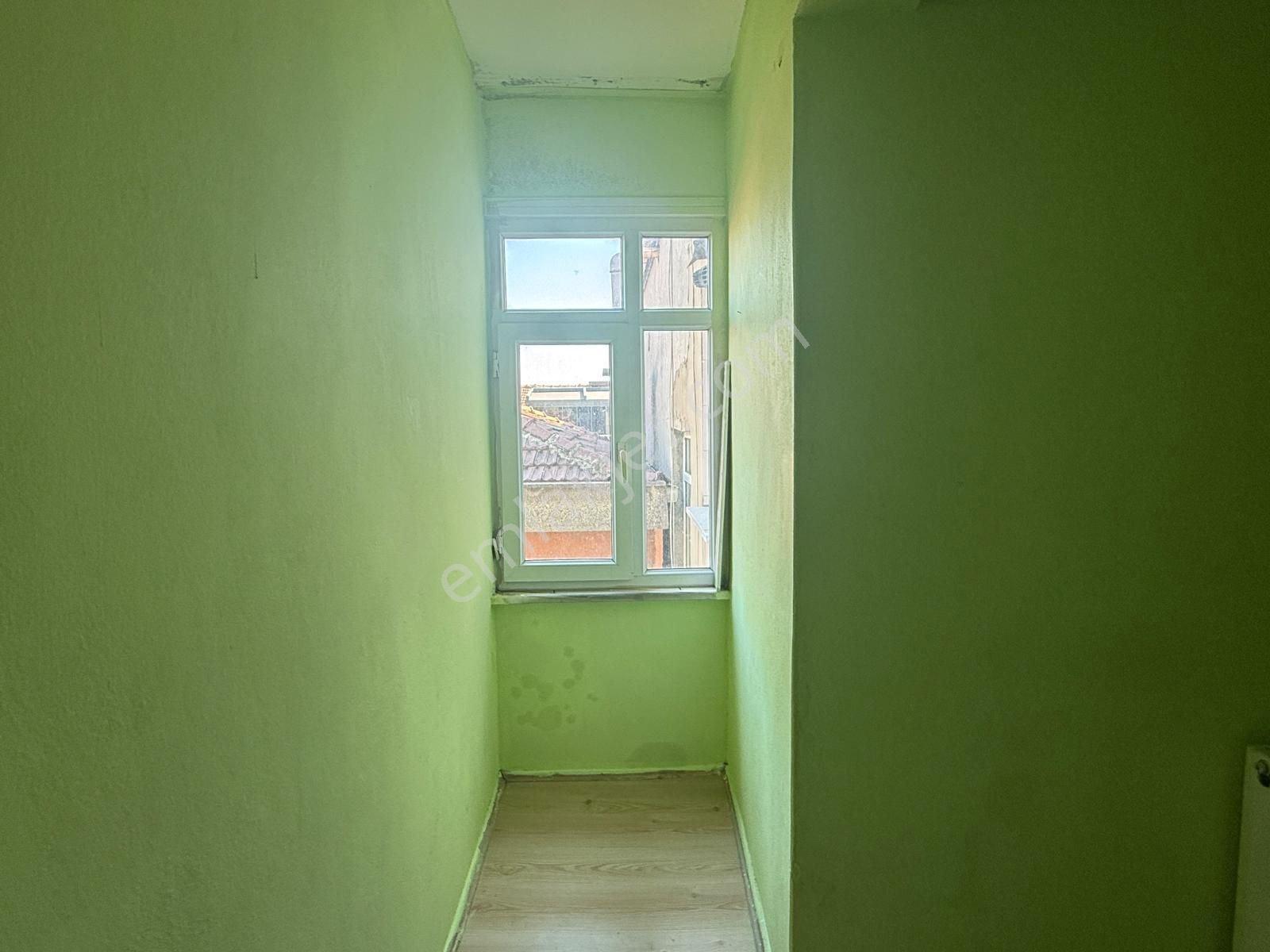 Güneşli Hürriyet Mahallesi Satılık 2+1 Daire Yatırıma Uygun - Görsel 19
