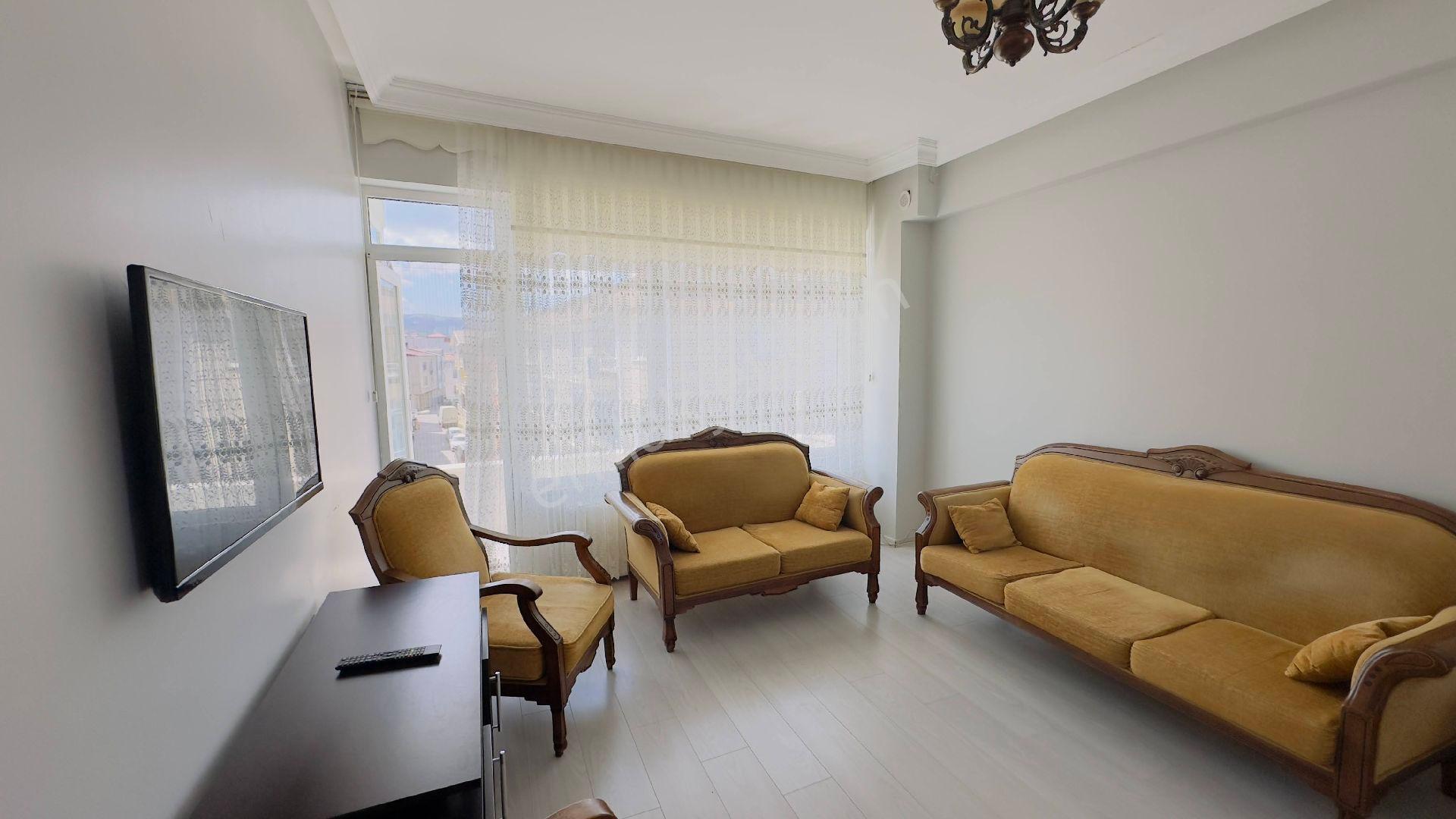 Acil Satılık Cadde Üzeri Kiracılı 2 Adet Dükkan 1 Adet 2+1 Daire - Görsel 8