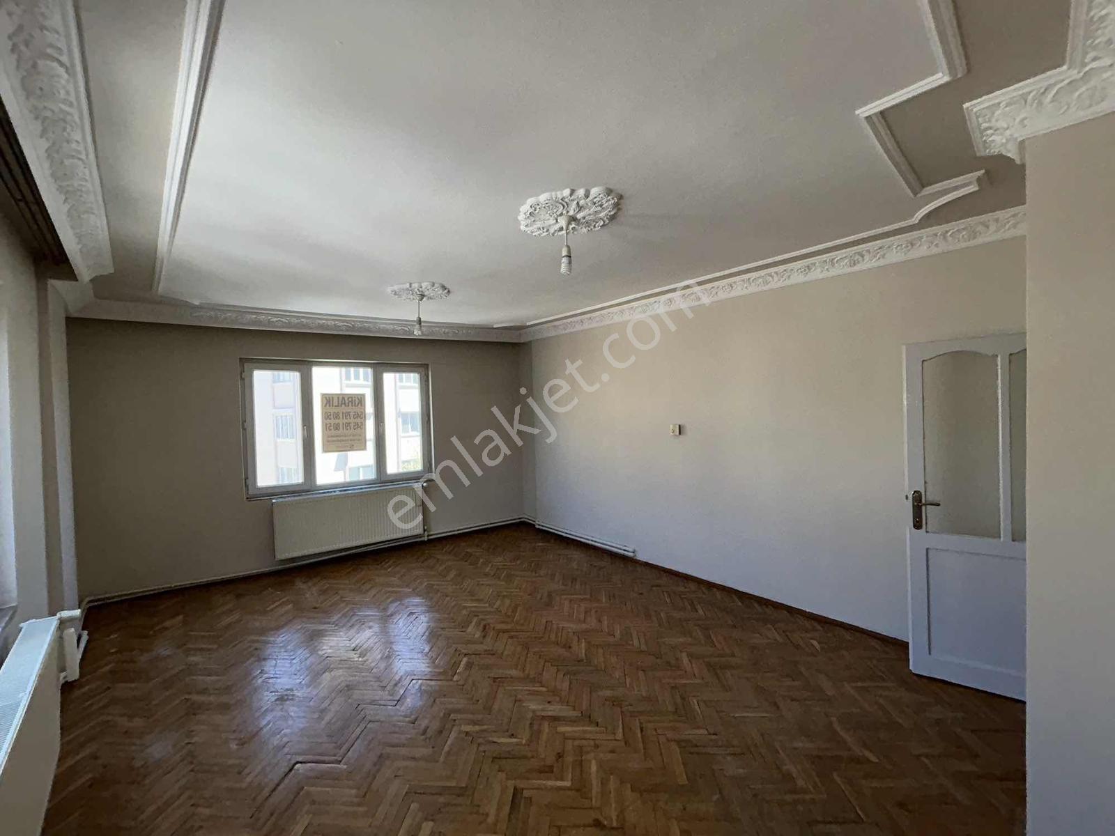 Balıkesir Altıeylül Mahallesi Kiralık 2+1 Daire Asansör-arakat - Görsel 7