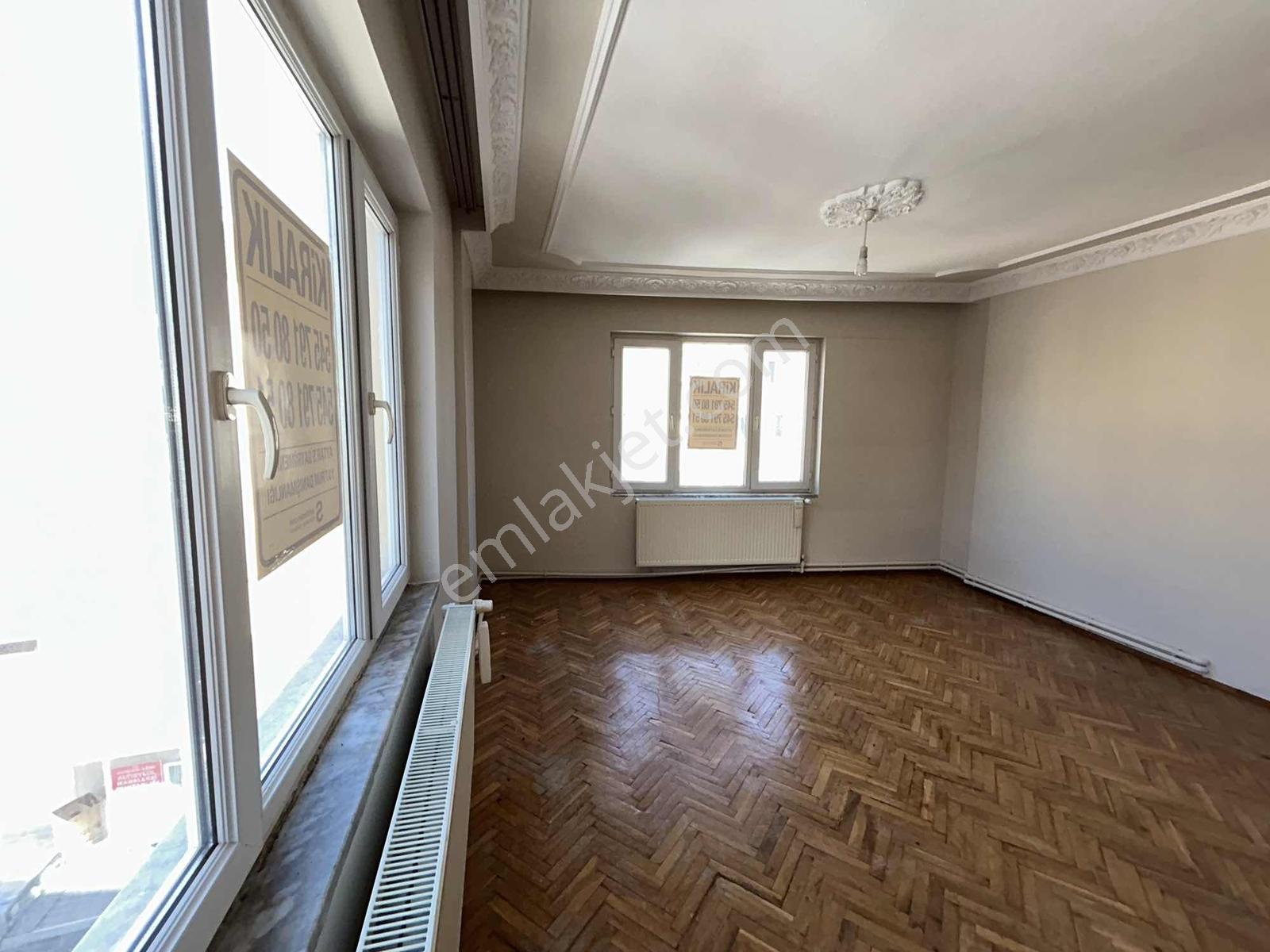 Balıkesir Altıeylül Mahallesi Kiralık 2+1 Daire Asansör-arakat - Görsel 17