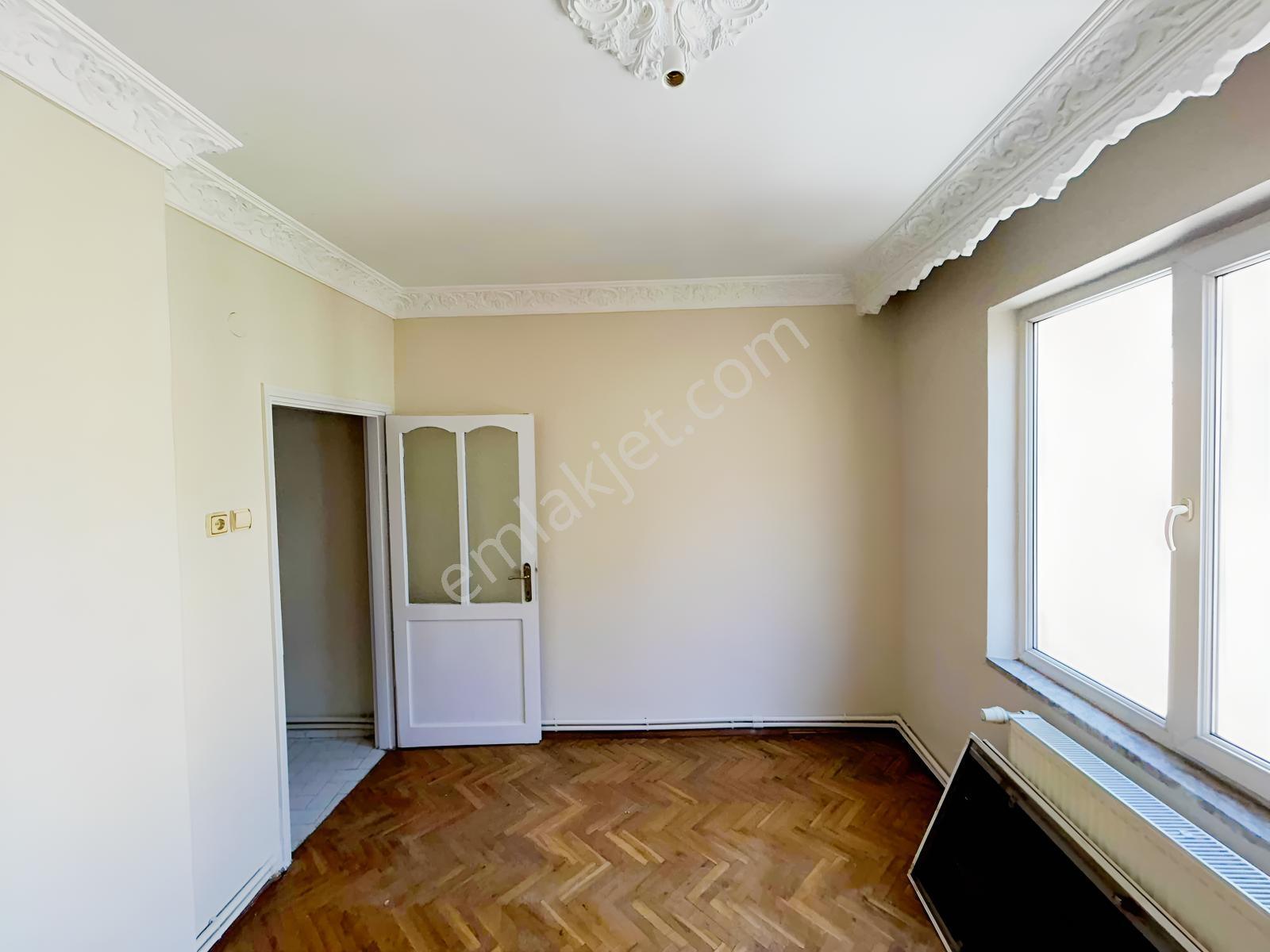 Balıkesir Altıeylül Mahallesi Kiralık 2+1 Daire Asansör-arakat - Görsel 26