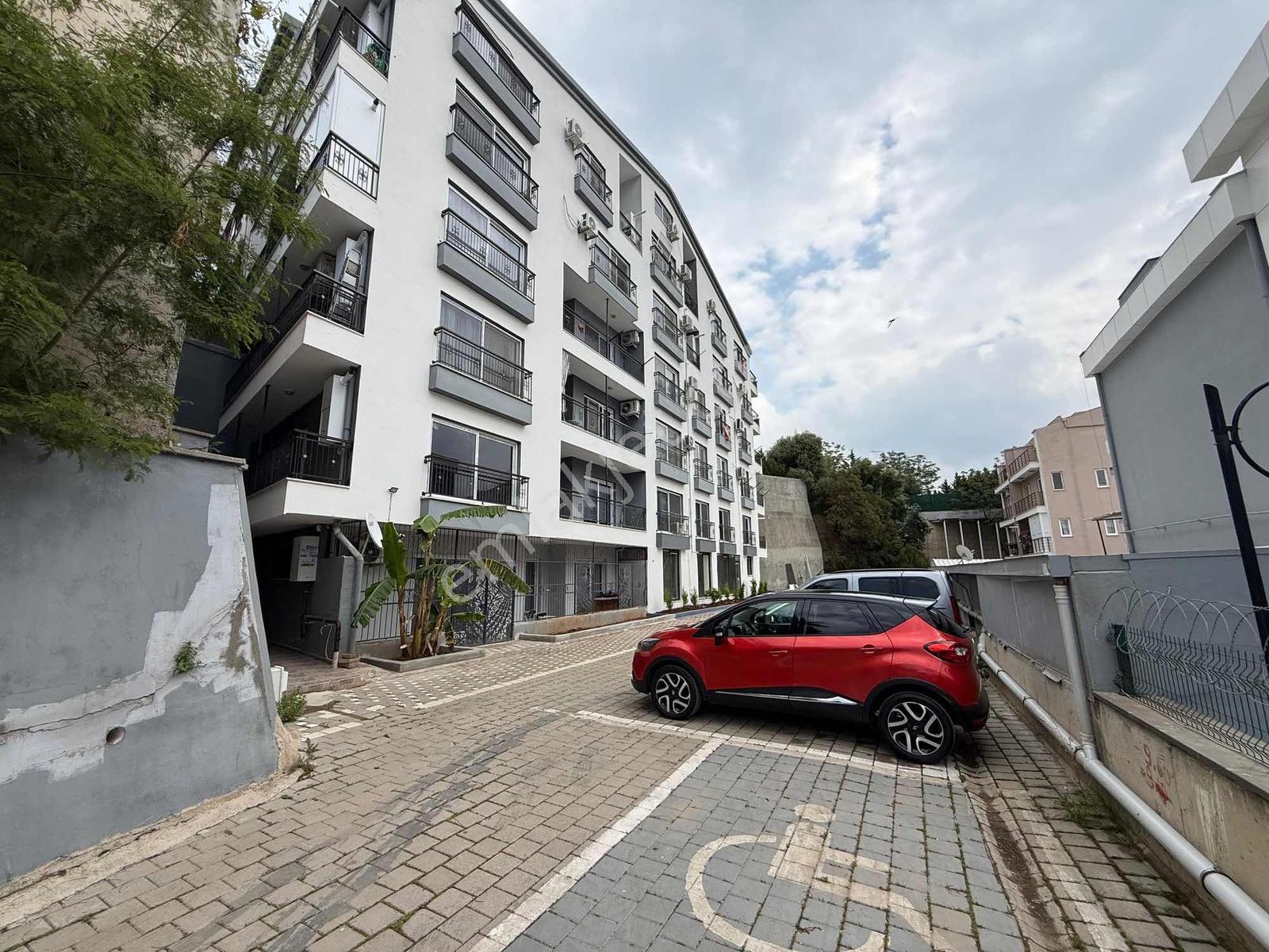 Karslı Az Katlı 2+1 Bahçe Katı Geniş Kaçmaz Fırsatt - Görsel 12