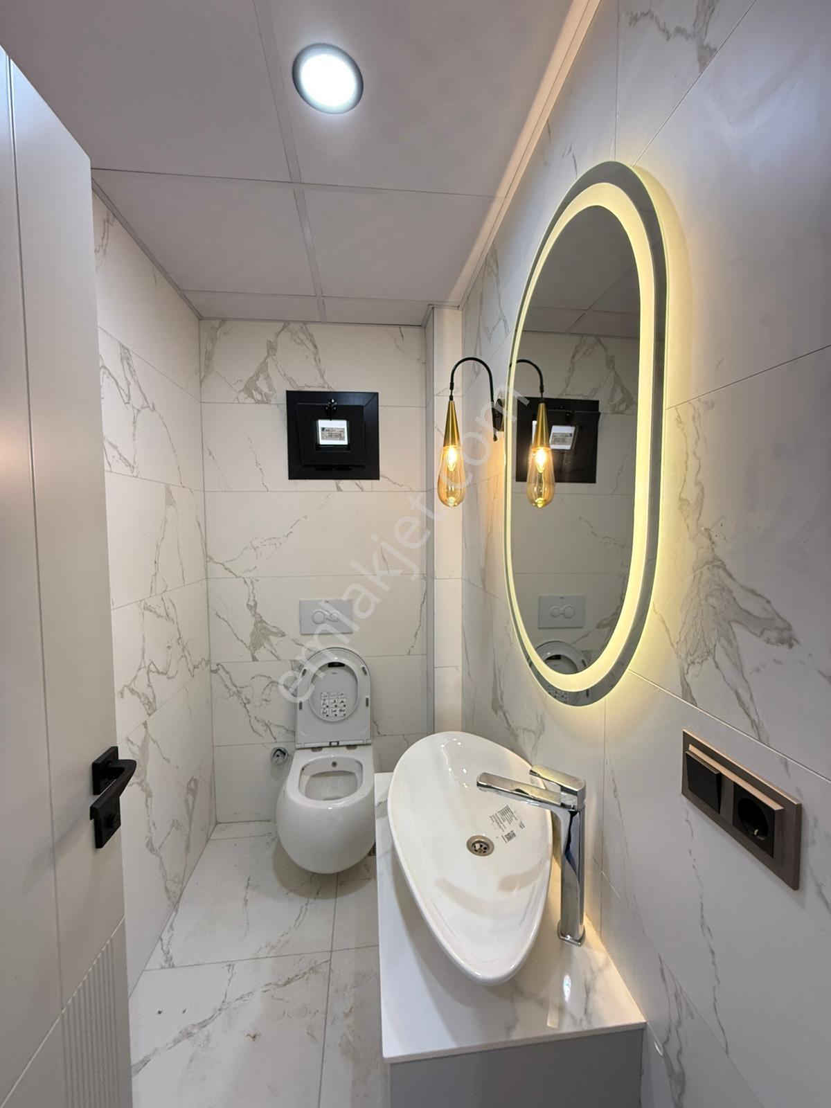 Çakmak Mahallesinde 190 M2 3,5+1 Satılık Daire - Görsel 10