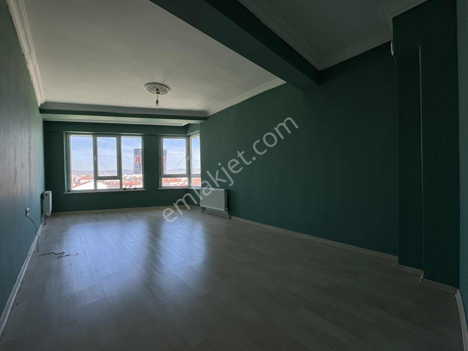 İsmet İnönü 2 Cd Üzeri , Kiralık 2+1 Asansörlü Daire - Görsel 13