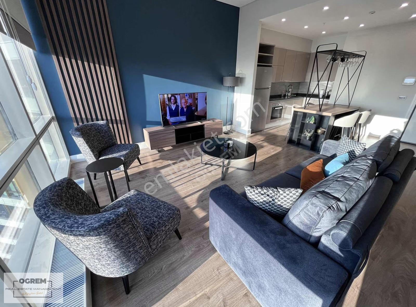 Metropol İstanbul / Lüx Tasarım / Geniş Salon/ Adalar Manz. 1+1