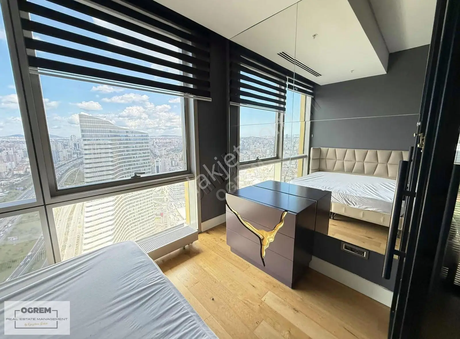 Ataşehir Metropol İstanbul / Kiralık Tam Eşyalı 1+1/ Geniş Salon - Görsel 4