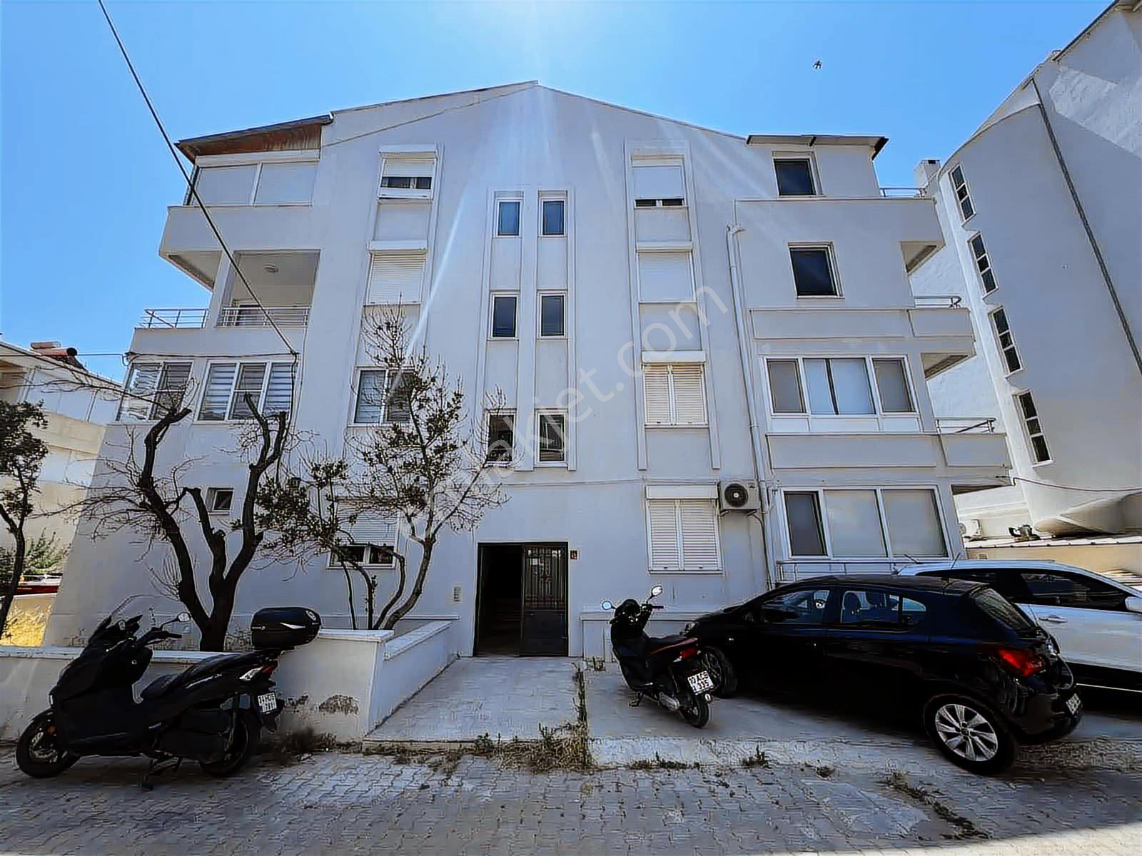 Ayvalık Sarımsaklı Badavutta Denize Sıfır Satılık Dubleks - Görsel 10
