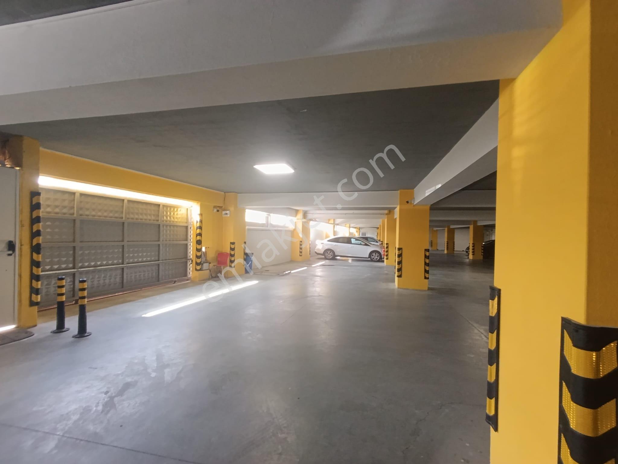 Kavacık Plazalar Bölgesinde Deniz Ve Doğa Manzaralı 600 M Ofis - Görsel 33