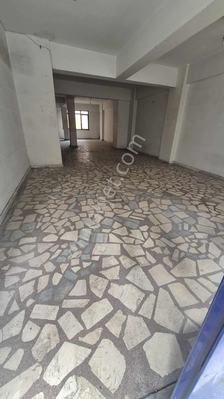 Mahmutbey'de 80 M2 Satılık Dükkan - Görsel 4