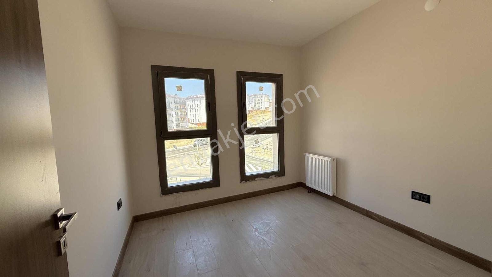 Körfez İlimtepe 3. Etap Kiralık 3+1 Daire 115m2 - Görsel 21