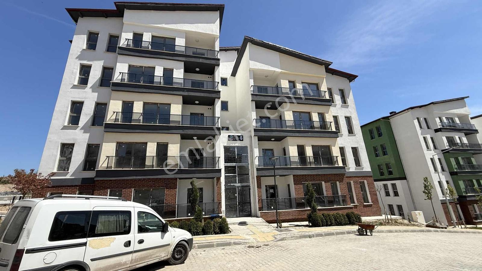 Körfez İlimtepe 3. Etap Kiralık 3+1 Daire 115m2 - Görsel 4