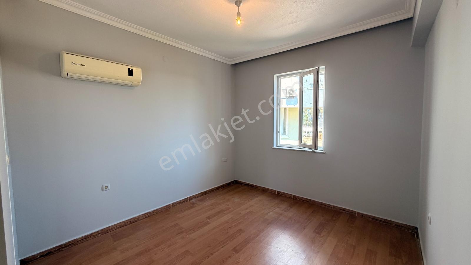 Belek'te Kapalı Pazar Yanı 2+1 Havuzlu Sitede Ara Kat Daire - Görsel 5