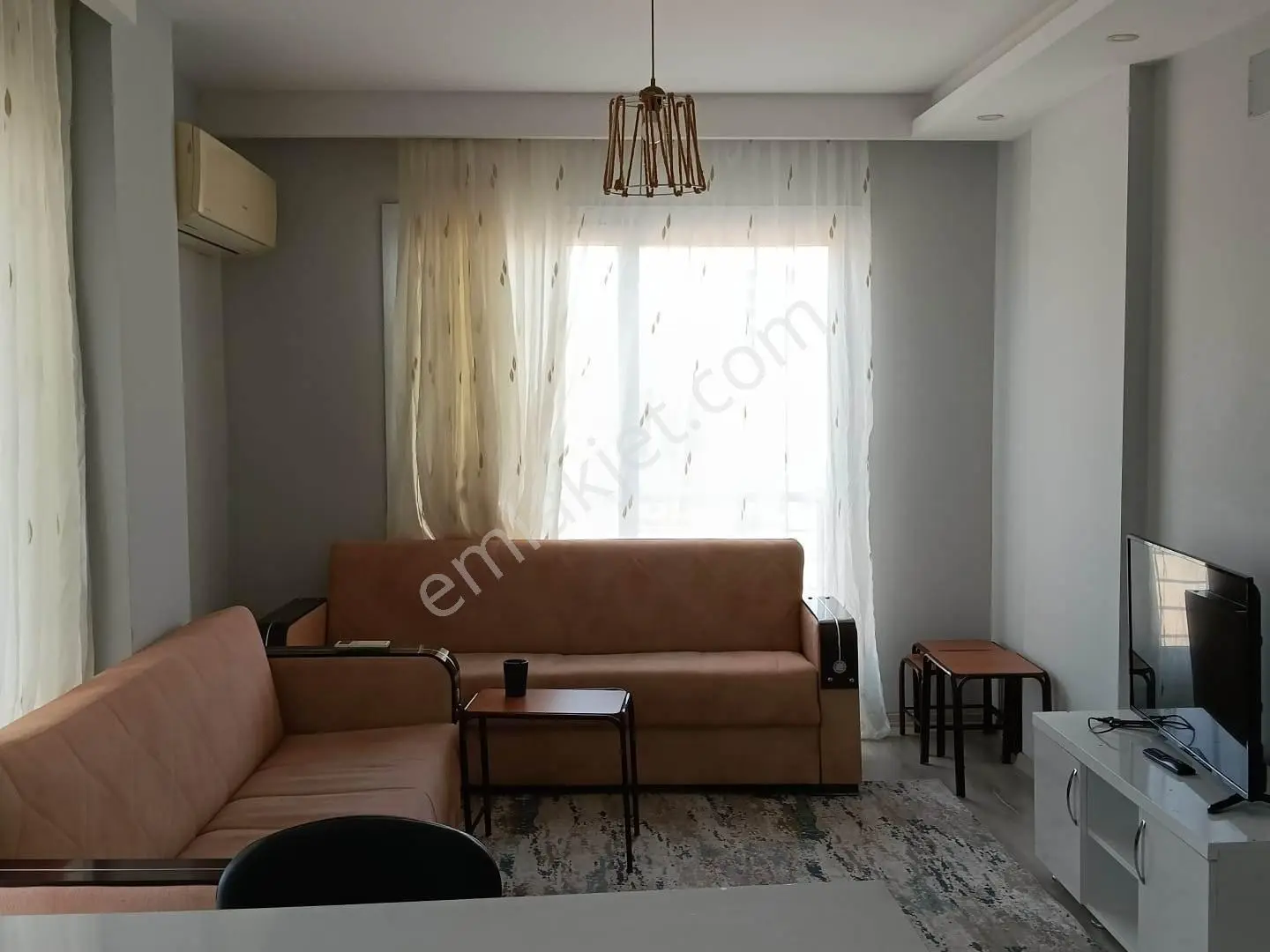 Çiftlikköy’de Üniversiteye Yürüme Mesafesinde 1+1 Eşyalı Daire