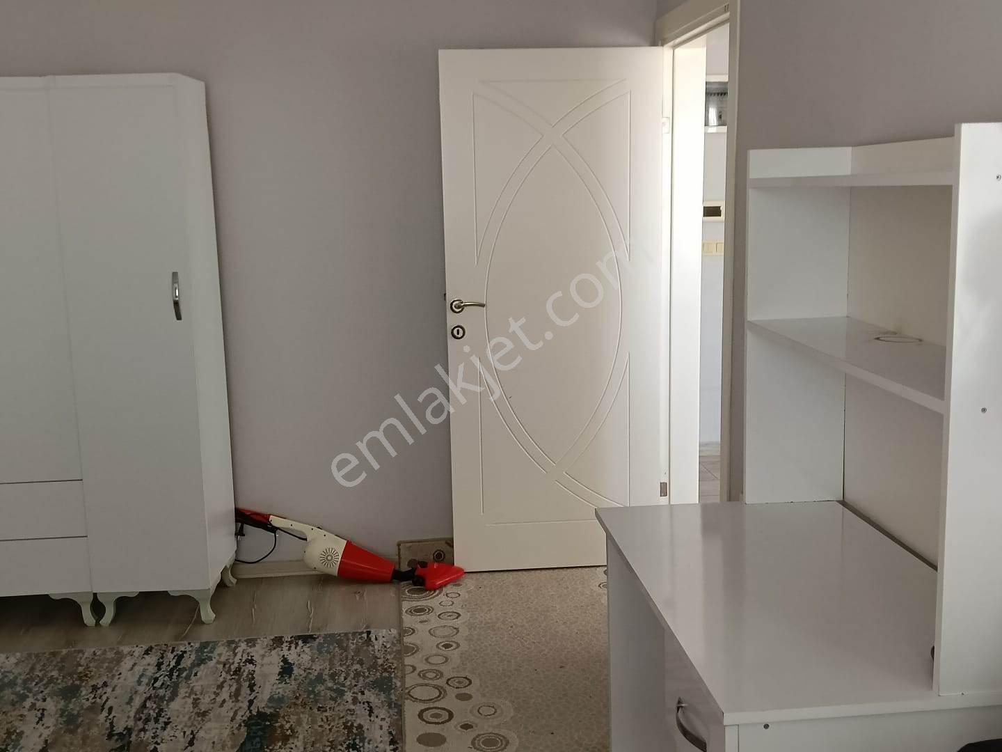 Çiftlikköy’de Üniversiteye Yürüme Mesafesinde 1+1 Eşyalı Daire - Görsel 14