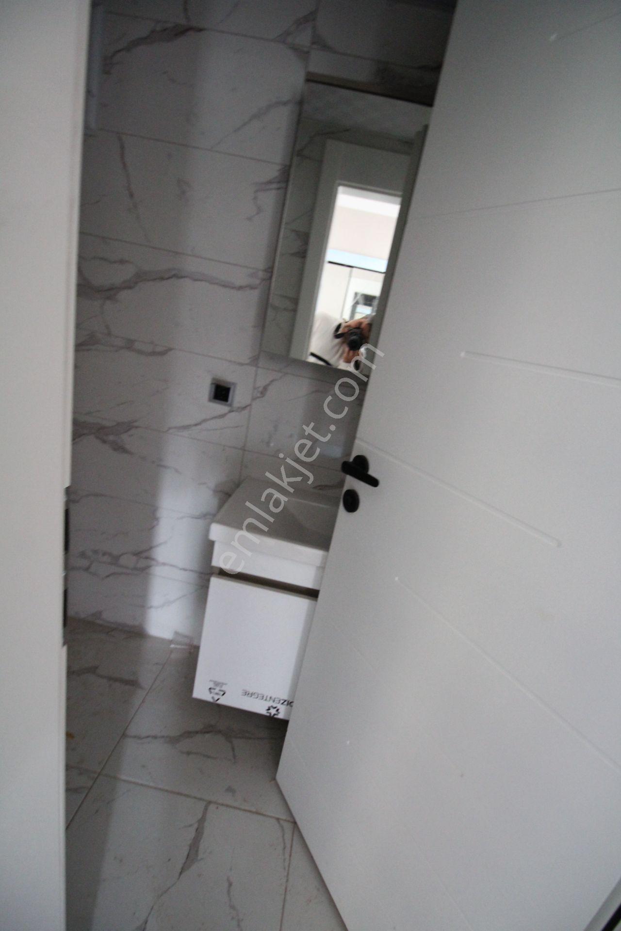 Aksaray Coğlaki Mahallesinde Anayolda Satılık 4+1 Lüks Daire - Görsel 33
