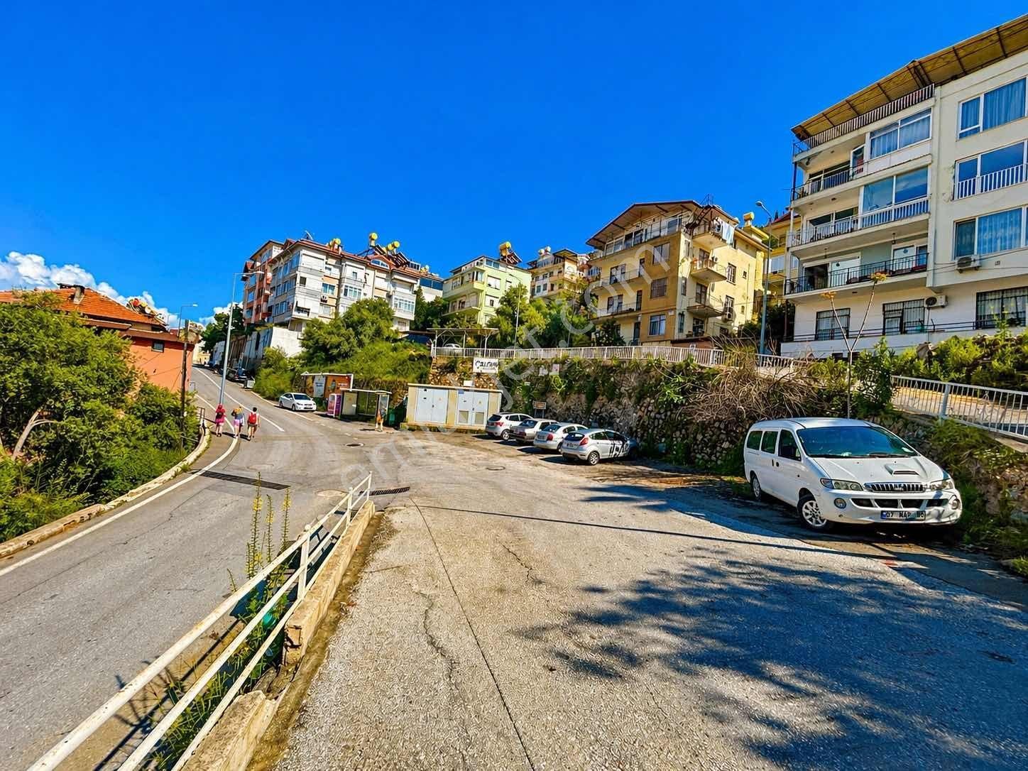 Alanya Kale Bölgesinde Satılık 1264 M² Yatırımlık Fırsat Arsa - Görsel 9