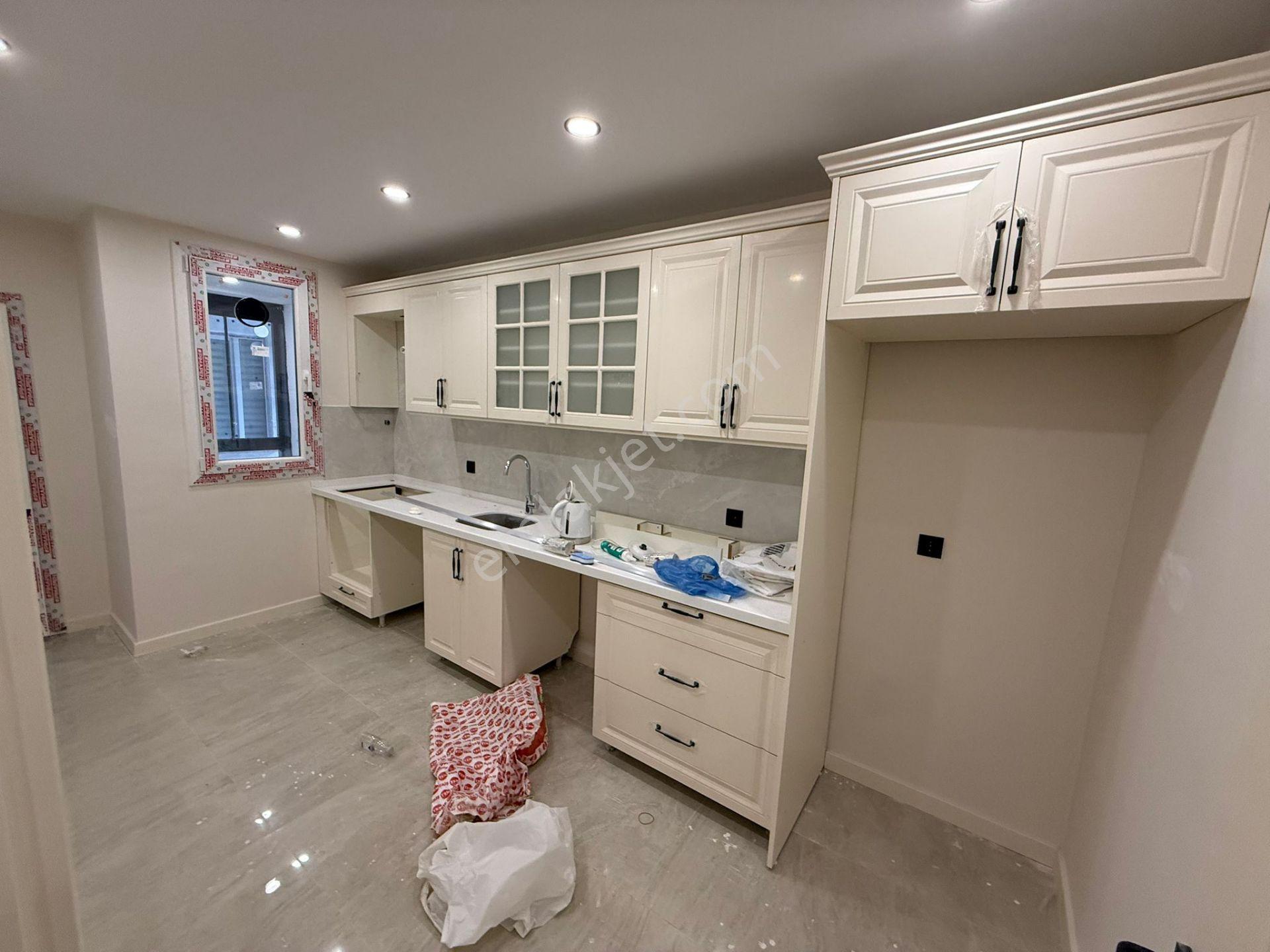 Loft'tan Halkalı Merkez Mh 95m2 Lüks,otoparklı 1.kat Satılık Daire - Görsel 9