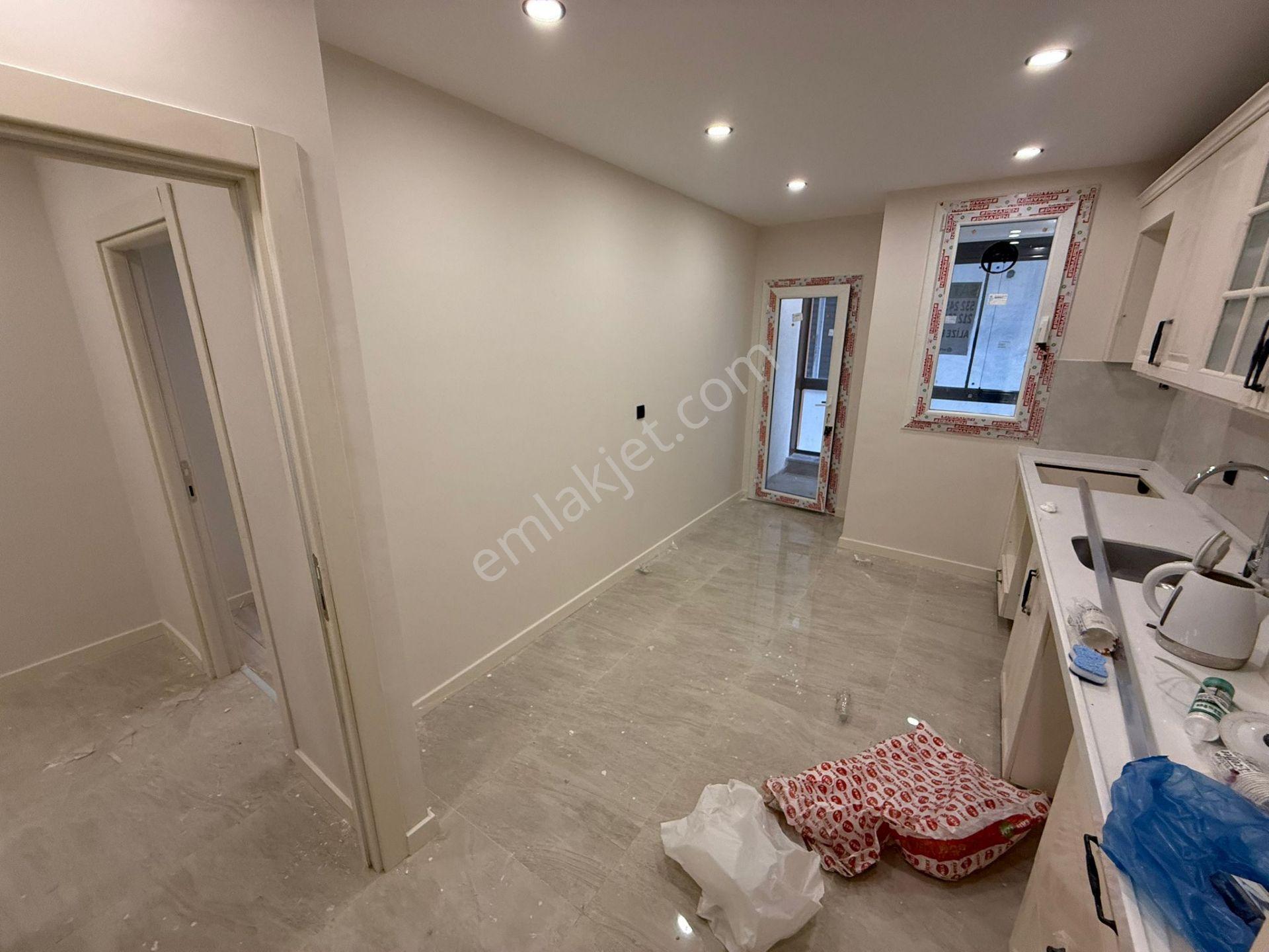 Loft'tan Halkalı Merkez Mh 95m2 Lüks,otoparklı 1.kat Satılık Daire - Görsel 12