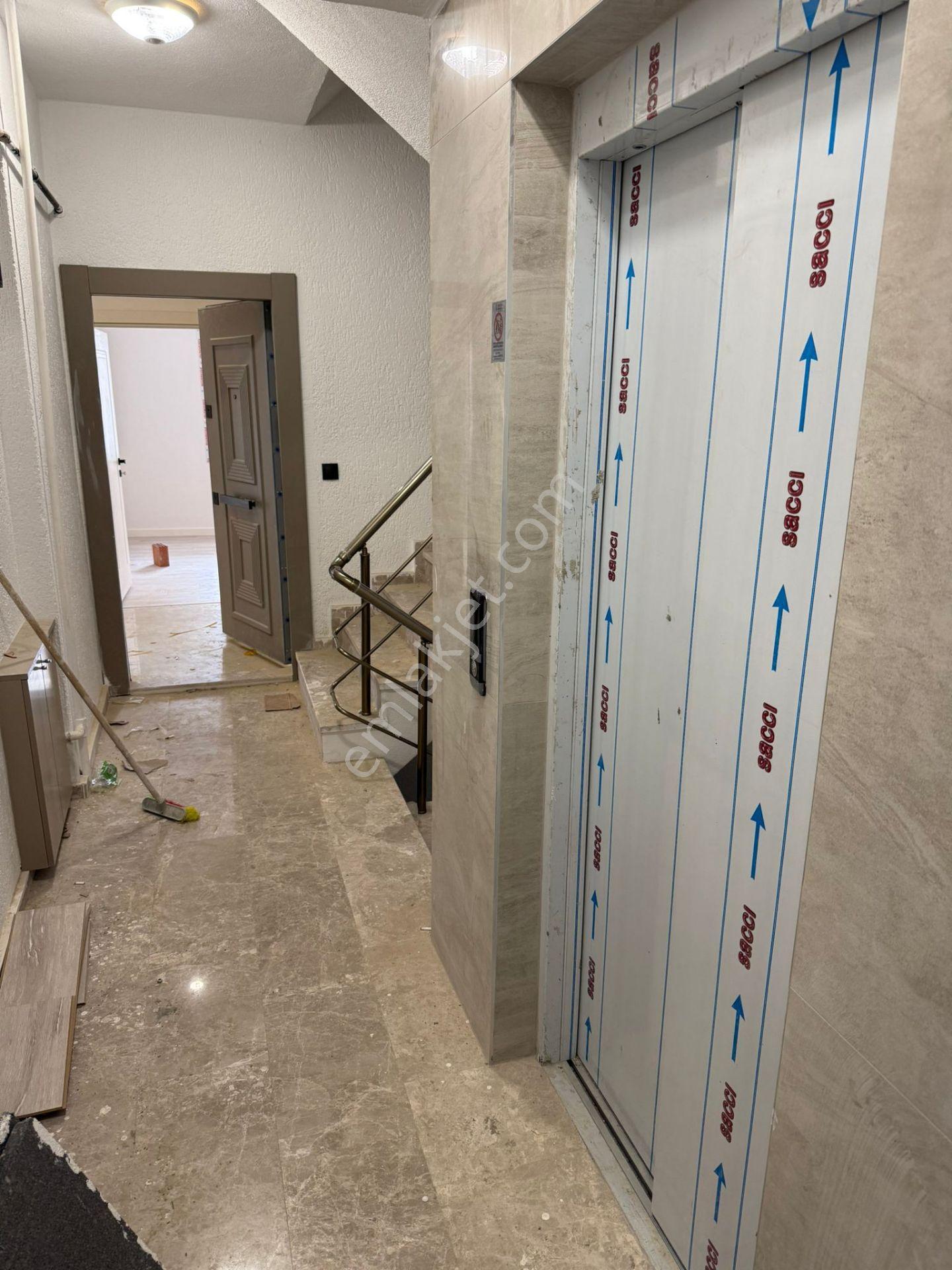 Loft'tan Halkalı Merkez Mh 95m2 Lüks,otoparklı 1.kat Satılık Daire - Görsel 25