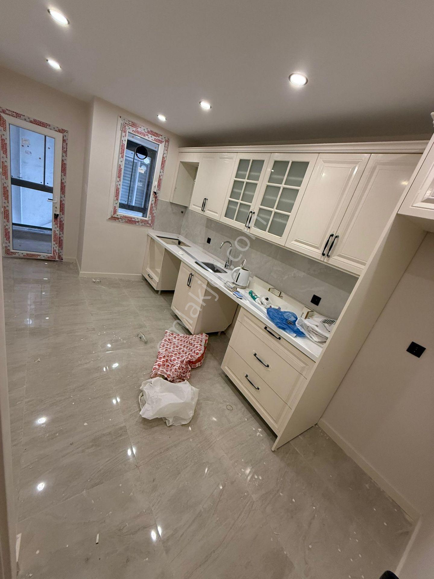 Loft'tan Halkalı Merkez Mh 95m2 Lüks,otoparklı 1.kat Satılık Daire - Görsel 11