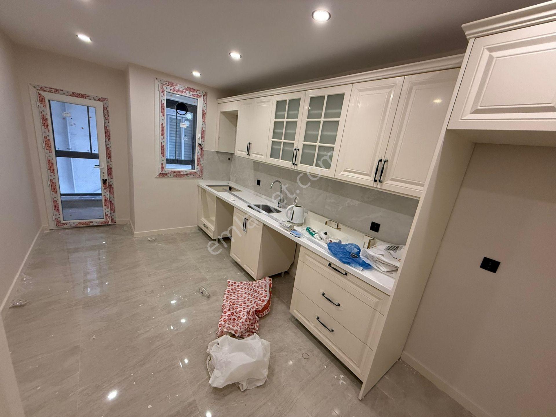Loft'tan Halkalı Merkez Mh 95m2 Lüks,otoparklı 1.kat Satılık Daire - Görsel 10