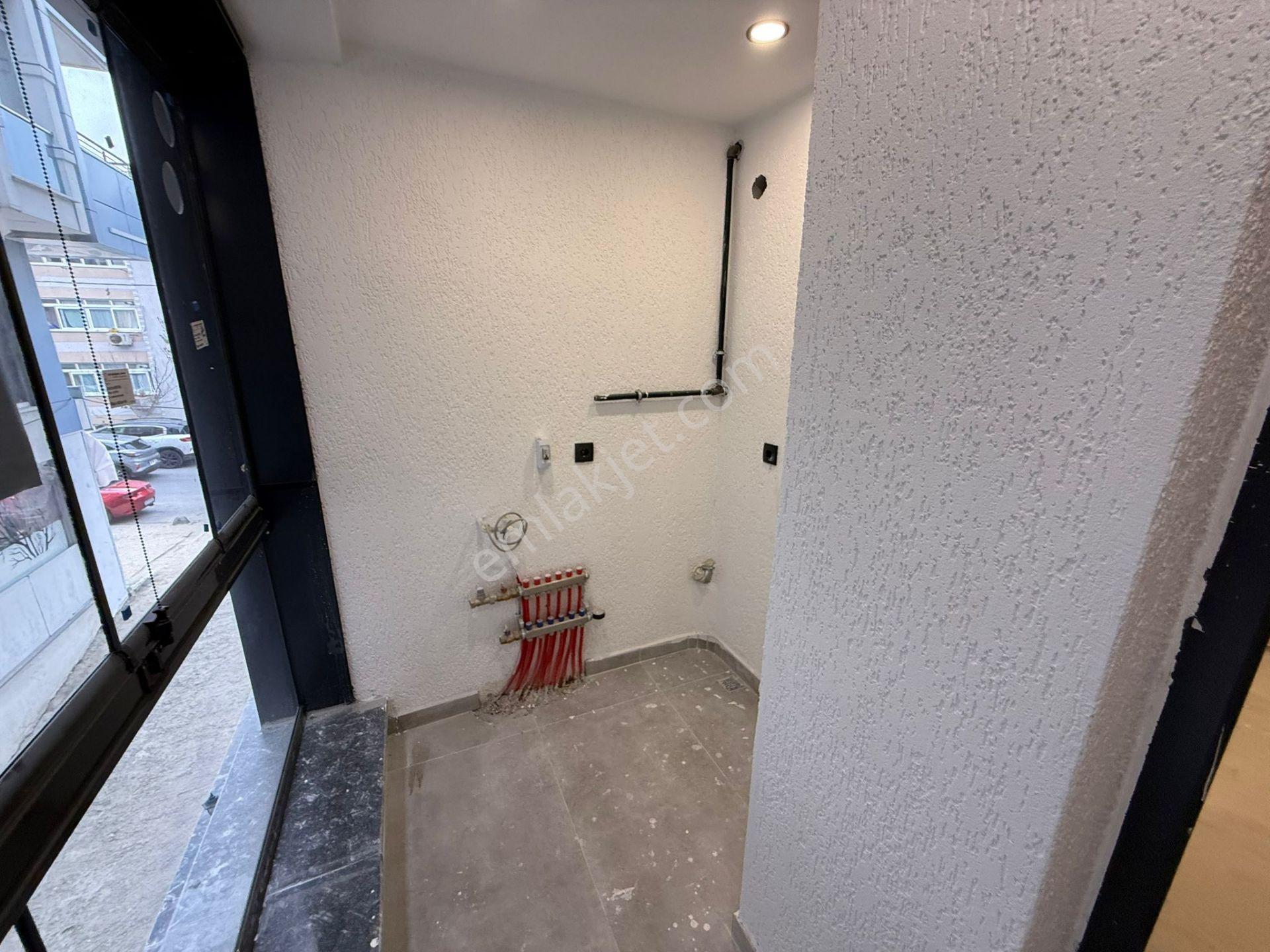 Loft'tan Halkalı Merkez Mh 95m2 Lüks,otoparklı 1.kat Satılık Daire - Görsel 23