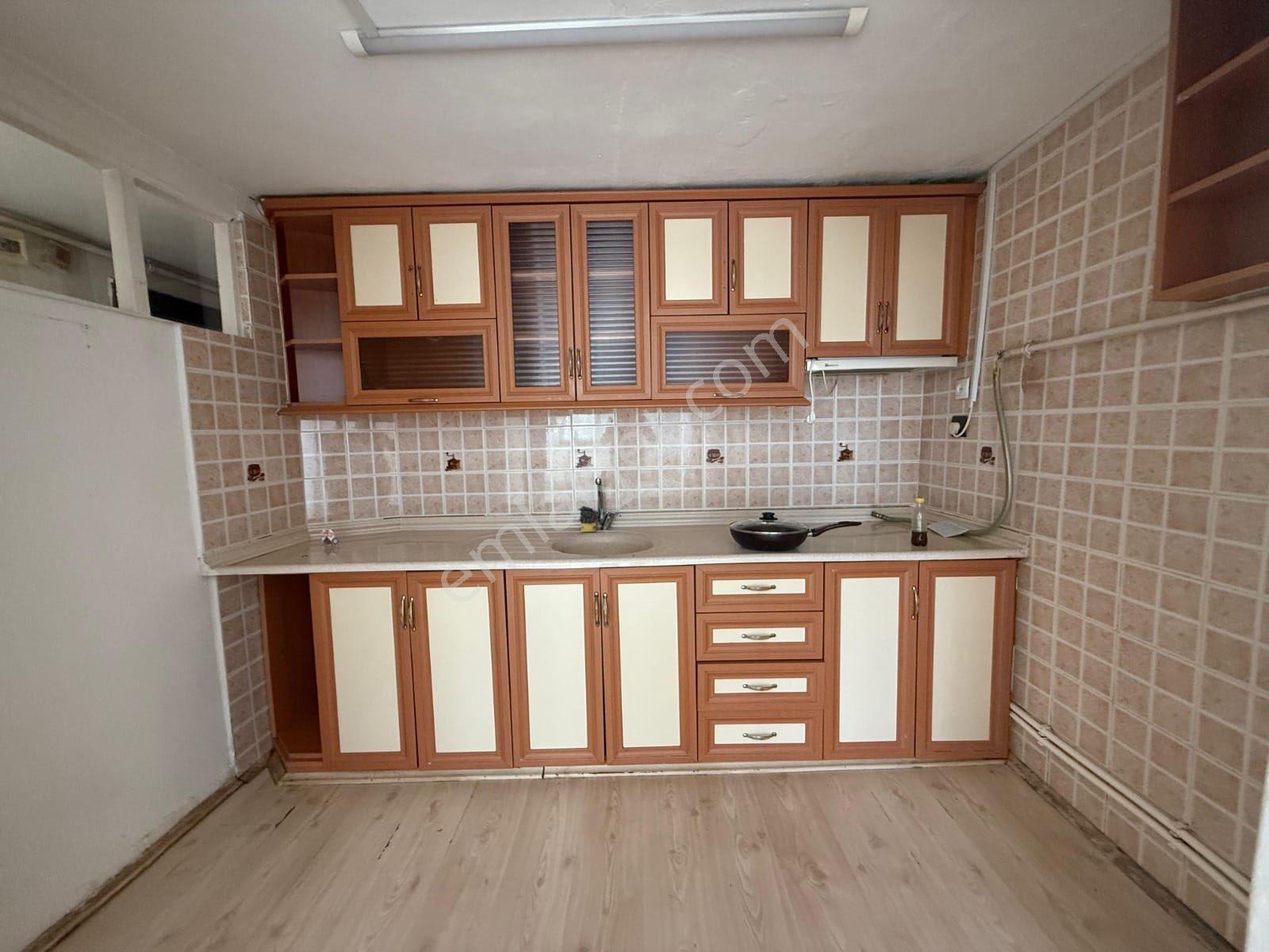 Selahiye Mahallesinde İci Temiz Satılık Daire - Görsel 24
