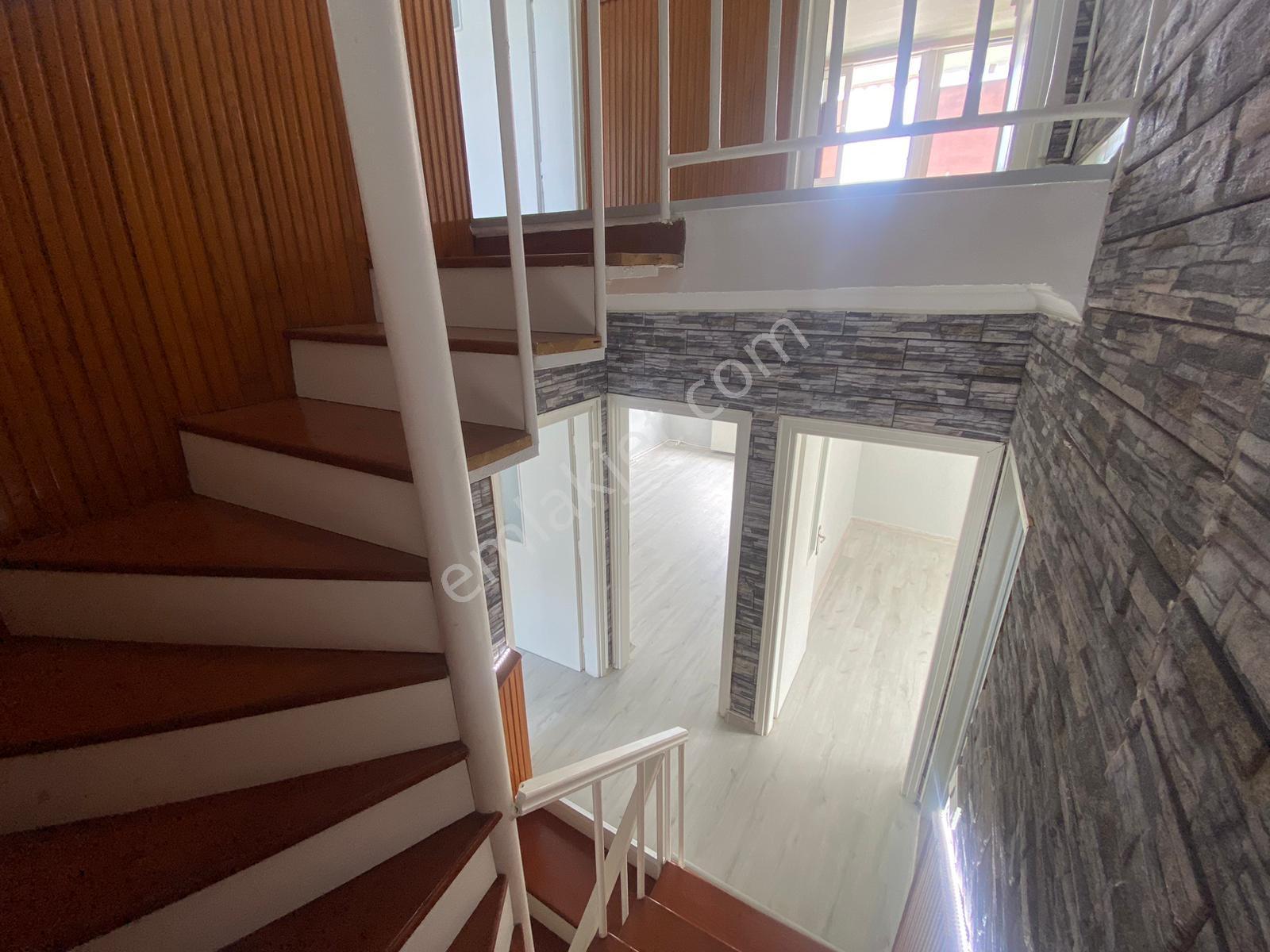 Dostlar Kent Sitesinde 4+1 İkiz Villa Müstakil Bahçeli Havuzlu - Görsel 25