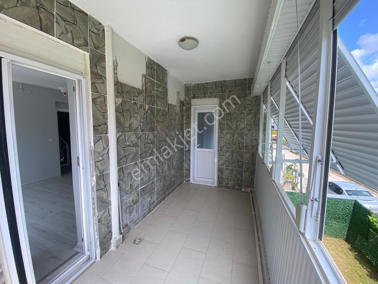 Dostlar Kent Sitesinde 4+1 İkiz Villa Müstakil Bahçeli Havuzlu - Görsel 23