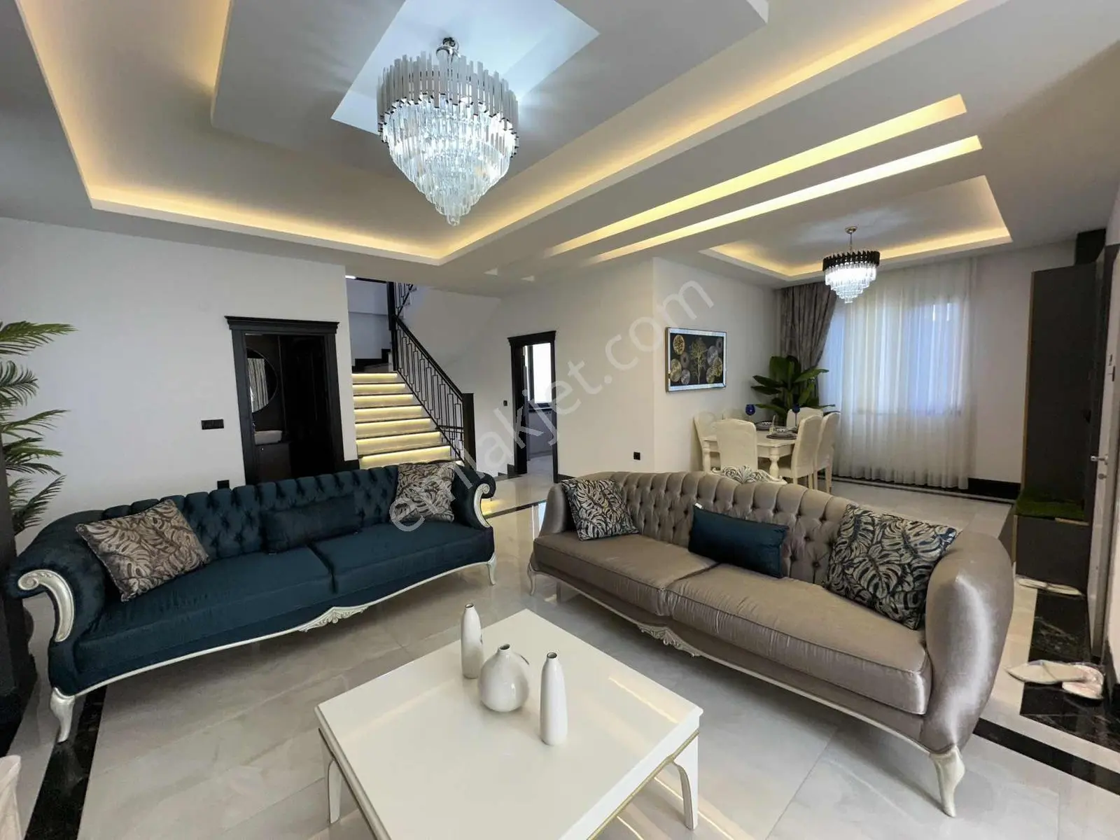 Alan Emlak; Sıfır 3 Katlı, Full Eşyalı, Modern Ultra Lüks