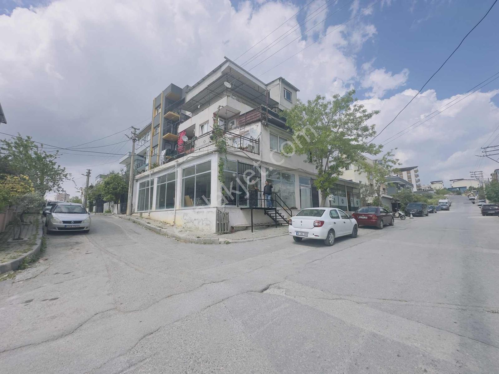 Buca Adatepe'de 155m2 Satılık Dükkan - Görsel 14
