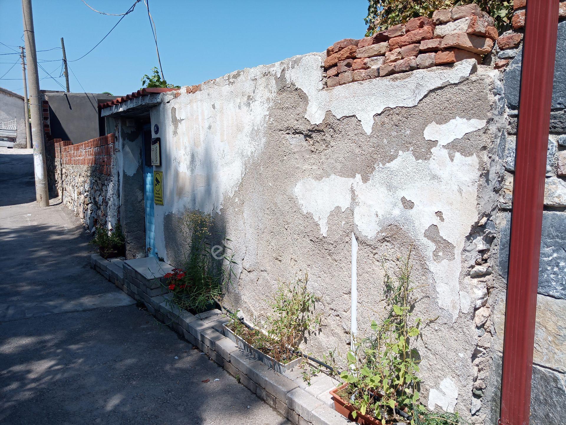 İki Katlı Müstakil Ev