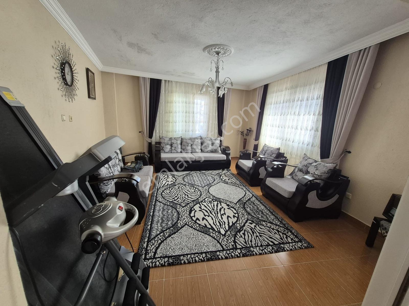 Konak Boğaziçinde,barbaros Okulu Yakını/210m2 Tektapu,bahçeli Ev - Görsel 19