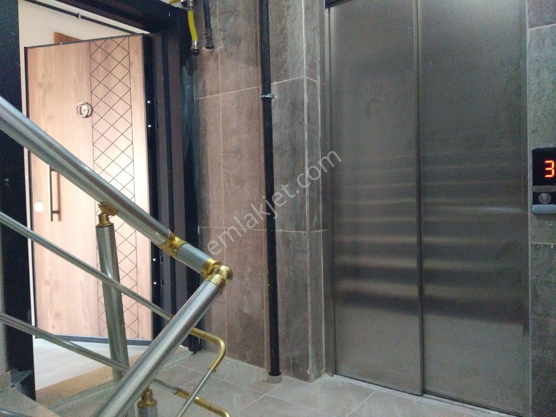 Kumla'da Havuzlu Asansörlü Kapalı Otoparklı, 2+1 , Otel Konseptinde Yeni Bina Kiralık - Görsel 12