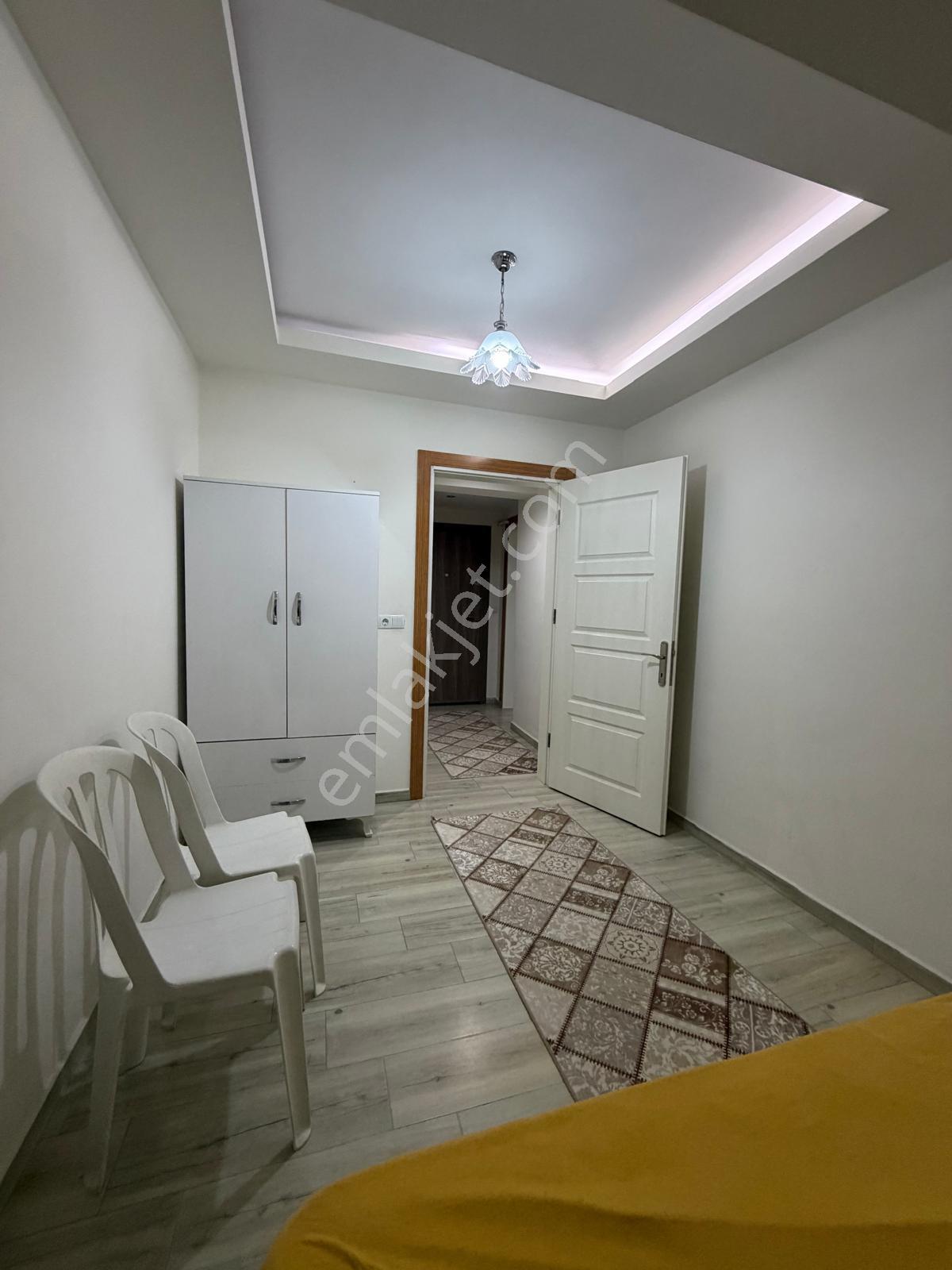 Ender Uysal Gayrimenkulden Zeytinköy De 1+1 Balkonlu Geniş Kiralık Apart... - Görsel 6