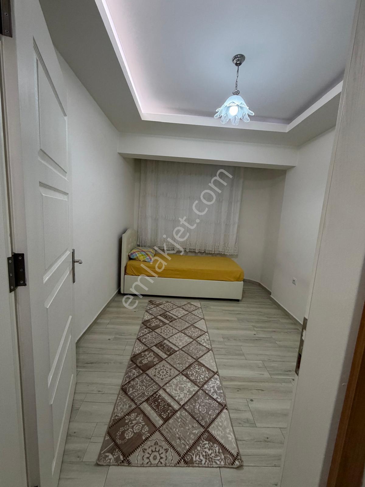 Ender Uysal Gayrimenkulden Zeytinköy De 1+1 Balkonlu Geniş Kiralık Apart... - Görsel 5