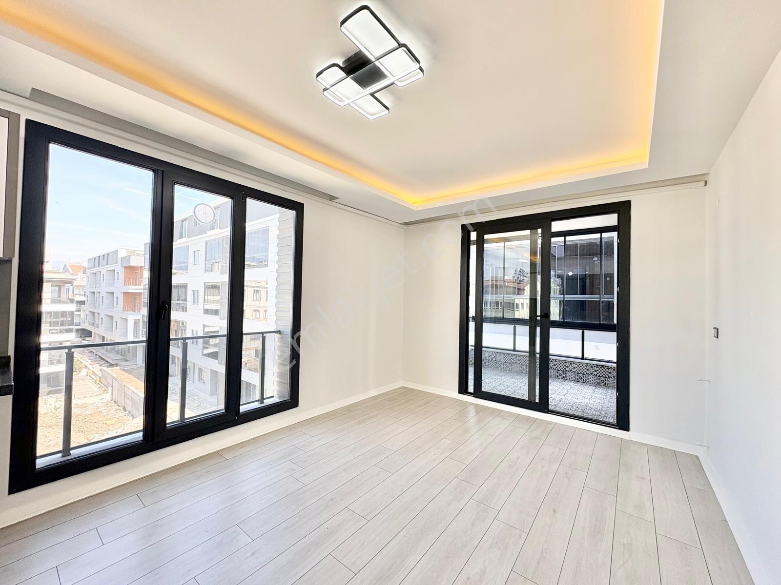 Gümüşden Akçayda Cam Balkonlu Doğalgazlı Şık Tasarımlı 1+1 Daire - Görsel 2