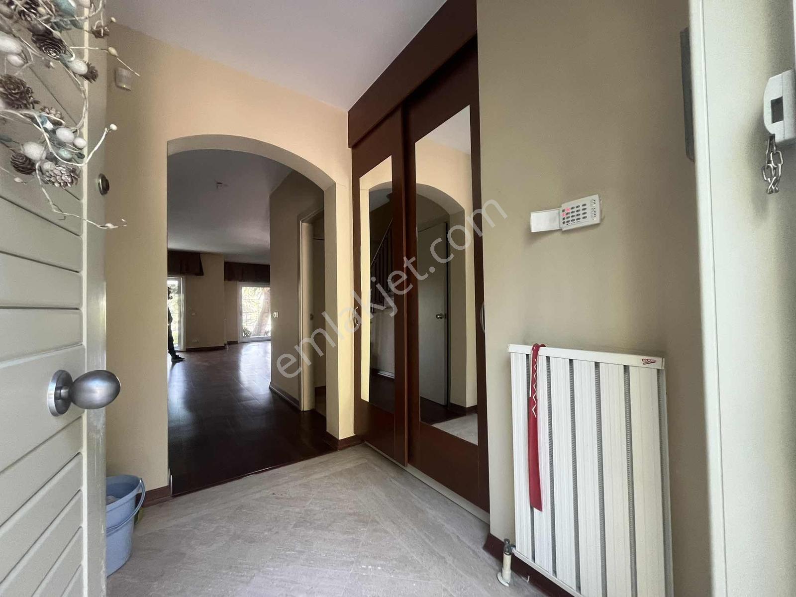 Ardıçlı Bahçeşehir Akbatıya Komşu Nezih Sitede Kiralık Villa - Görsel 28