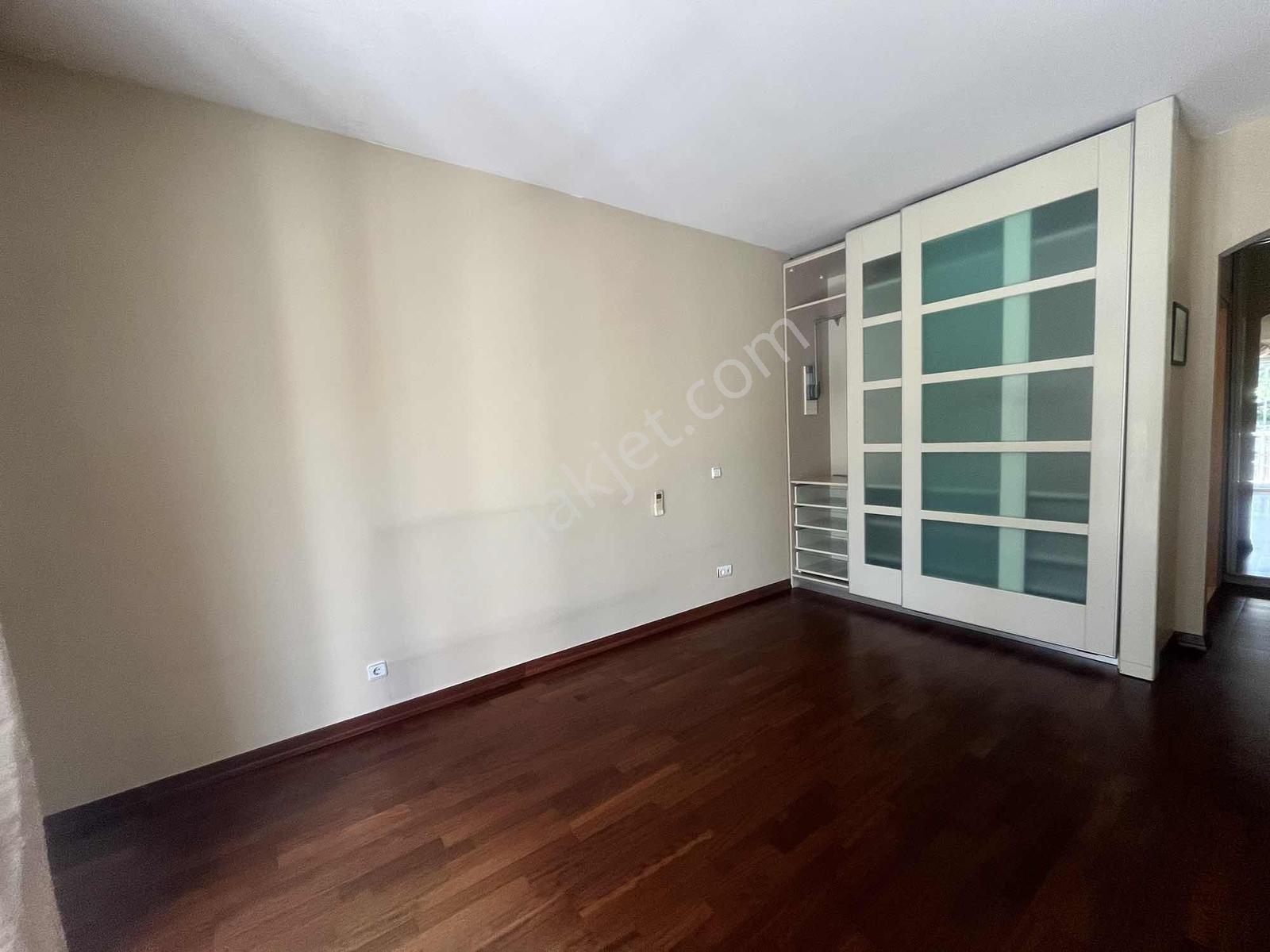 Ardıçlı Bahçeşehir Akbatıya Komşu Nezih Sitede Kiralık Villa - Görsel 6