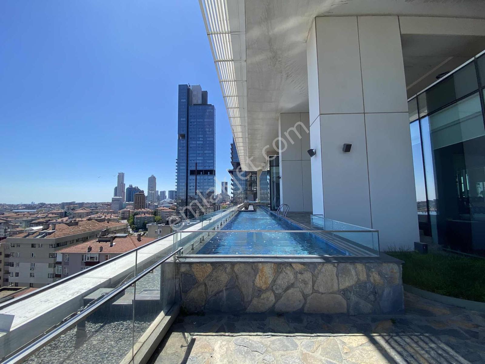 Quasar İstanbul'da Boğaz Manzaralı Lüks 1+1 Kiralık Rezidans - Görsel 14
