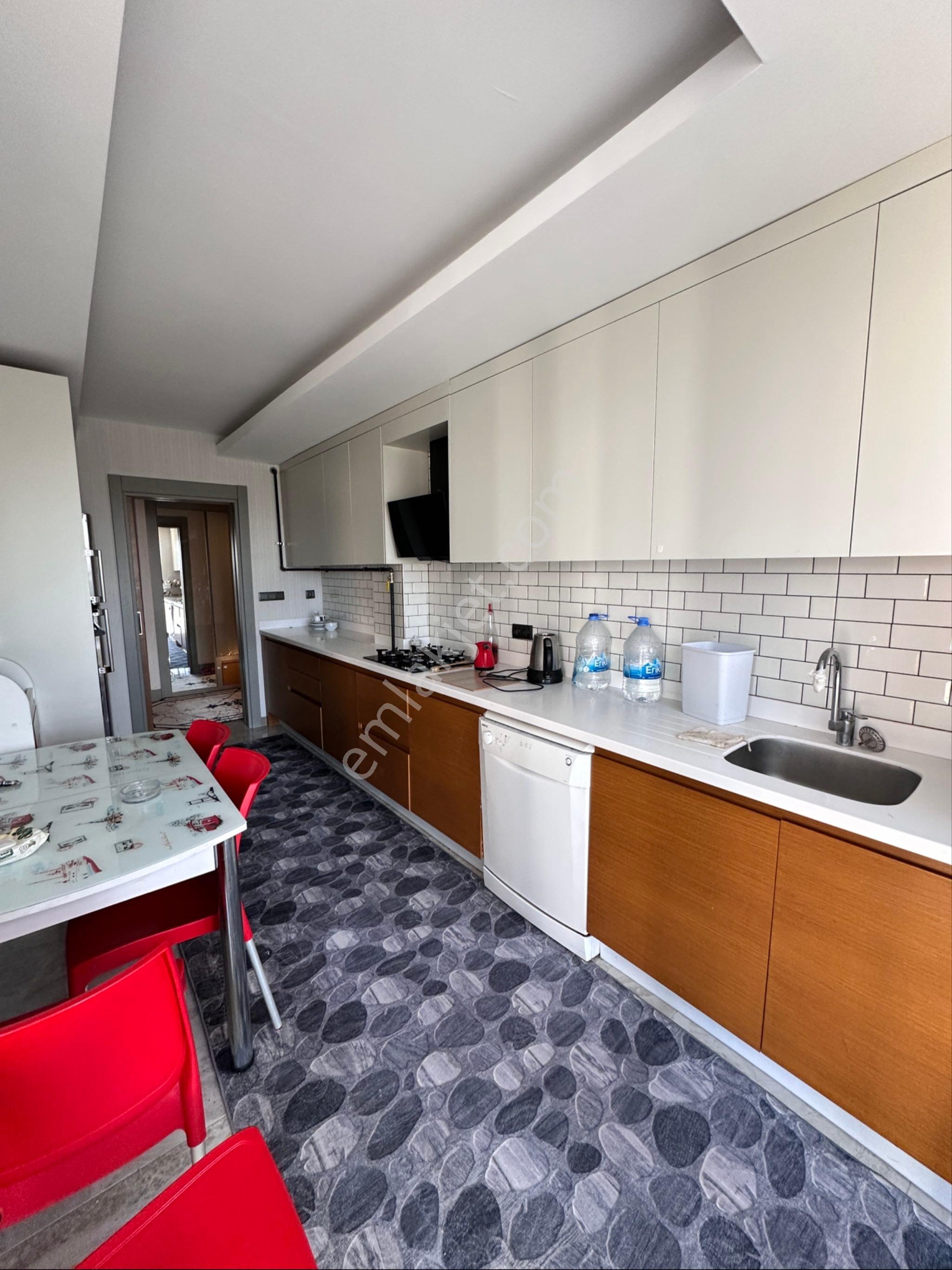 Rengiantalya Sitesinde Full Eşyalı Kiralık 3+1 Lüks Daire - Görsel 11